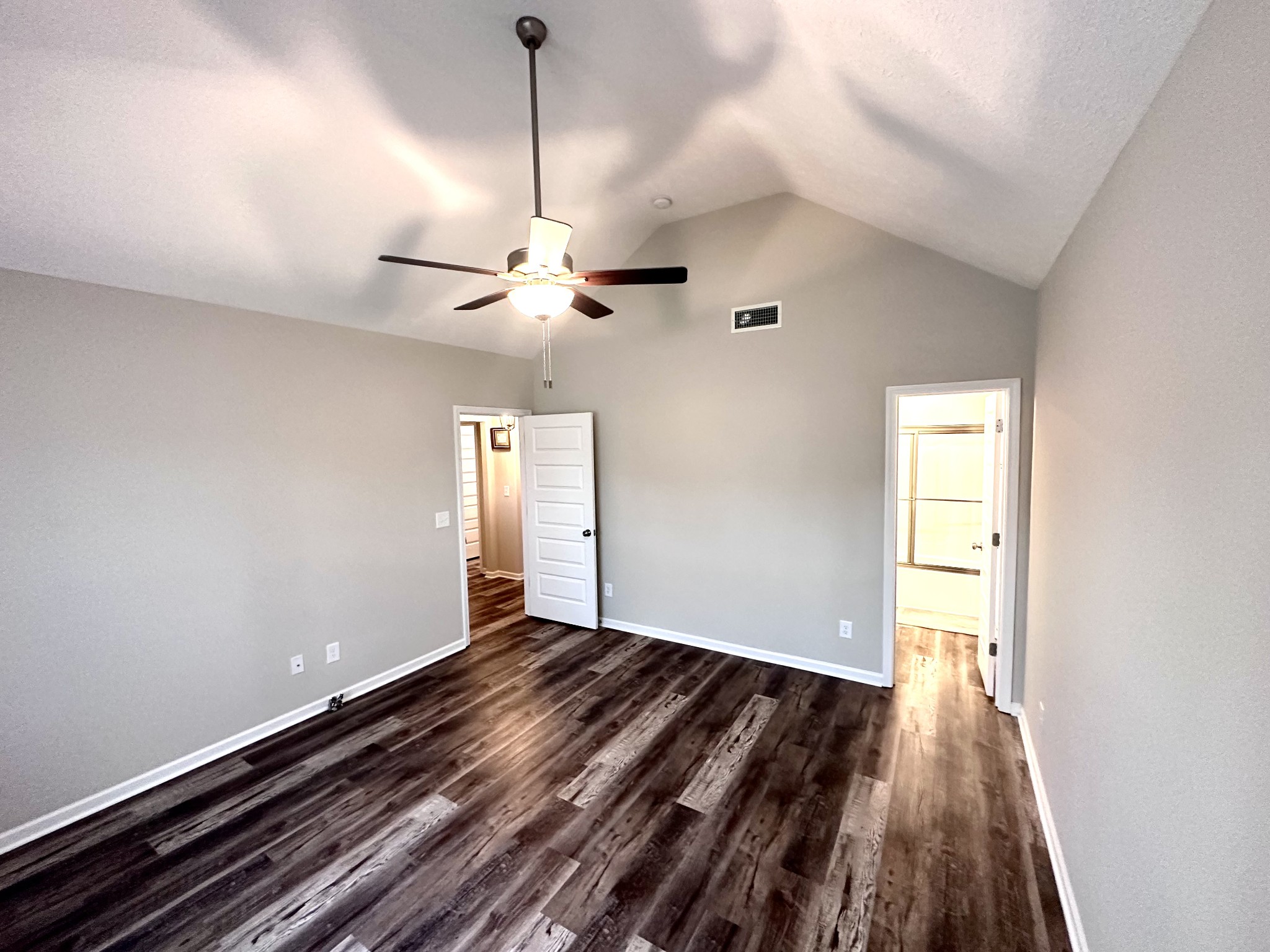 94 Reynard St Property Photo 18