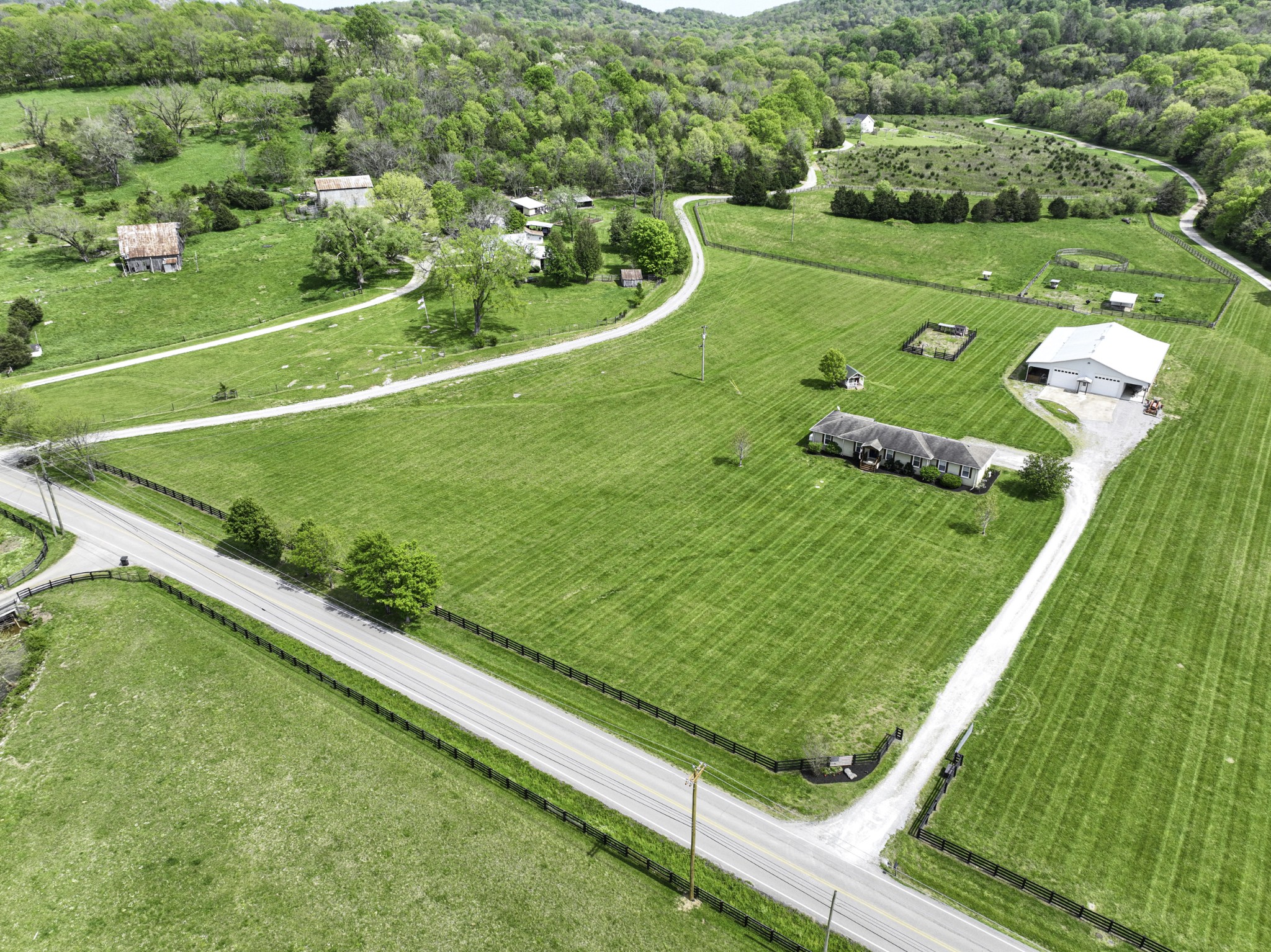 6865 Flat Creek Rd Property Photo