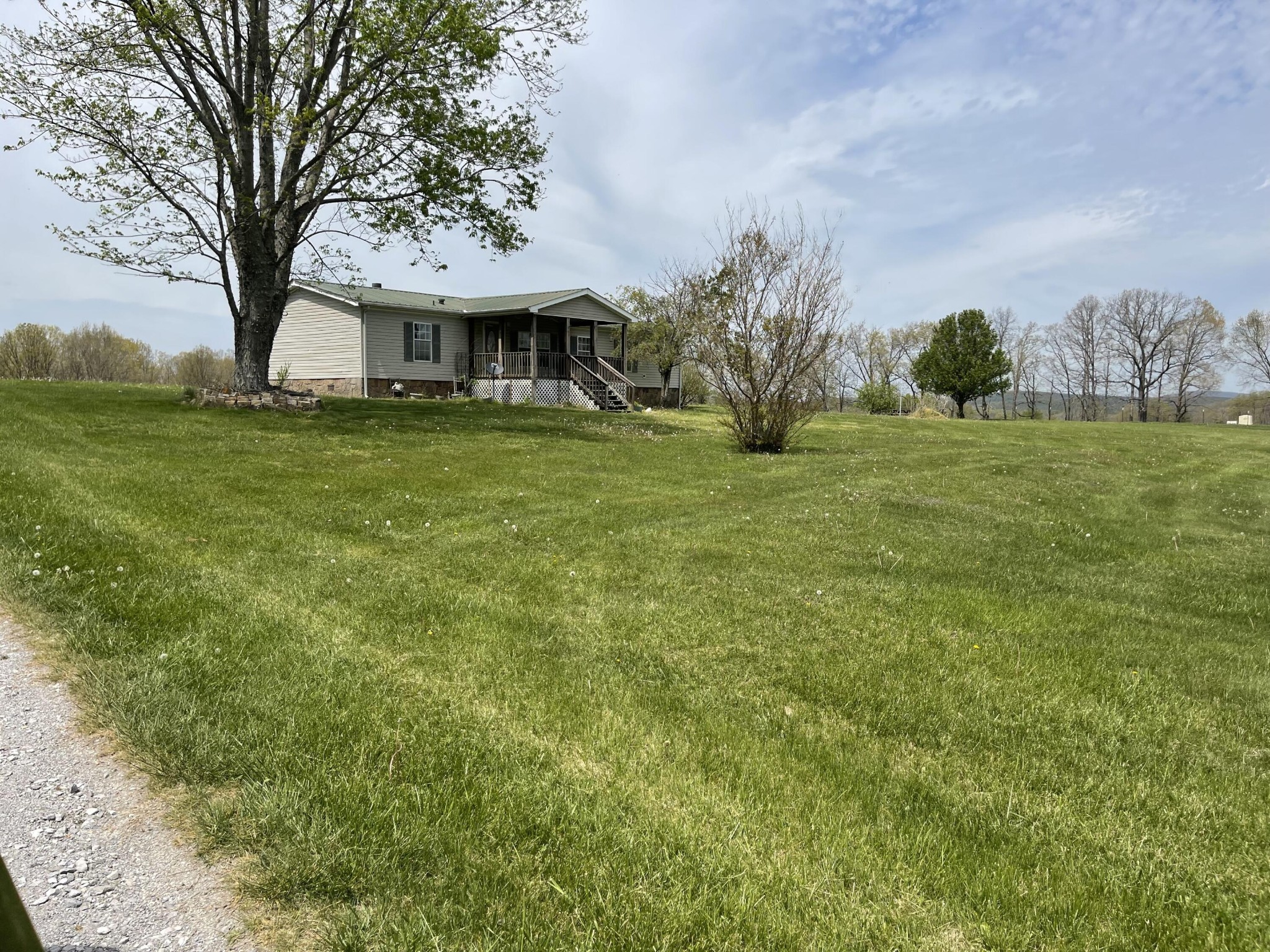 193 Lynn Rothwell Road Property Photo 4