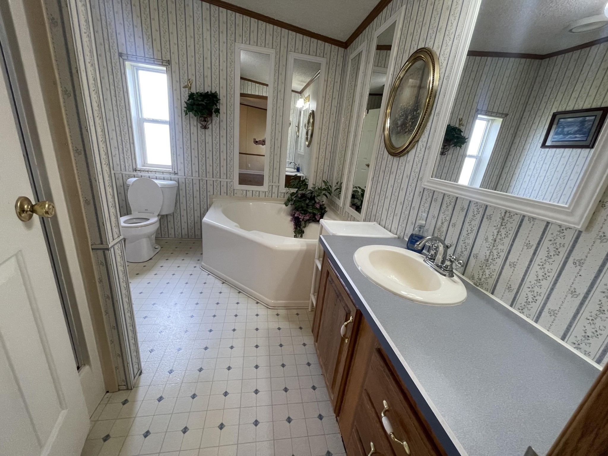 193 Lynn Rothwell Road Property Photo 18