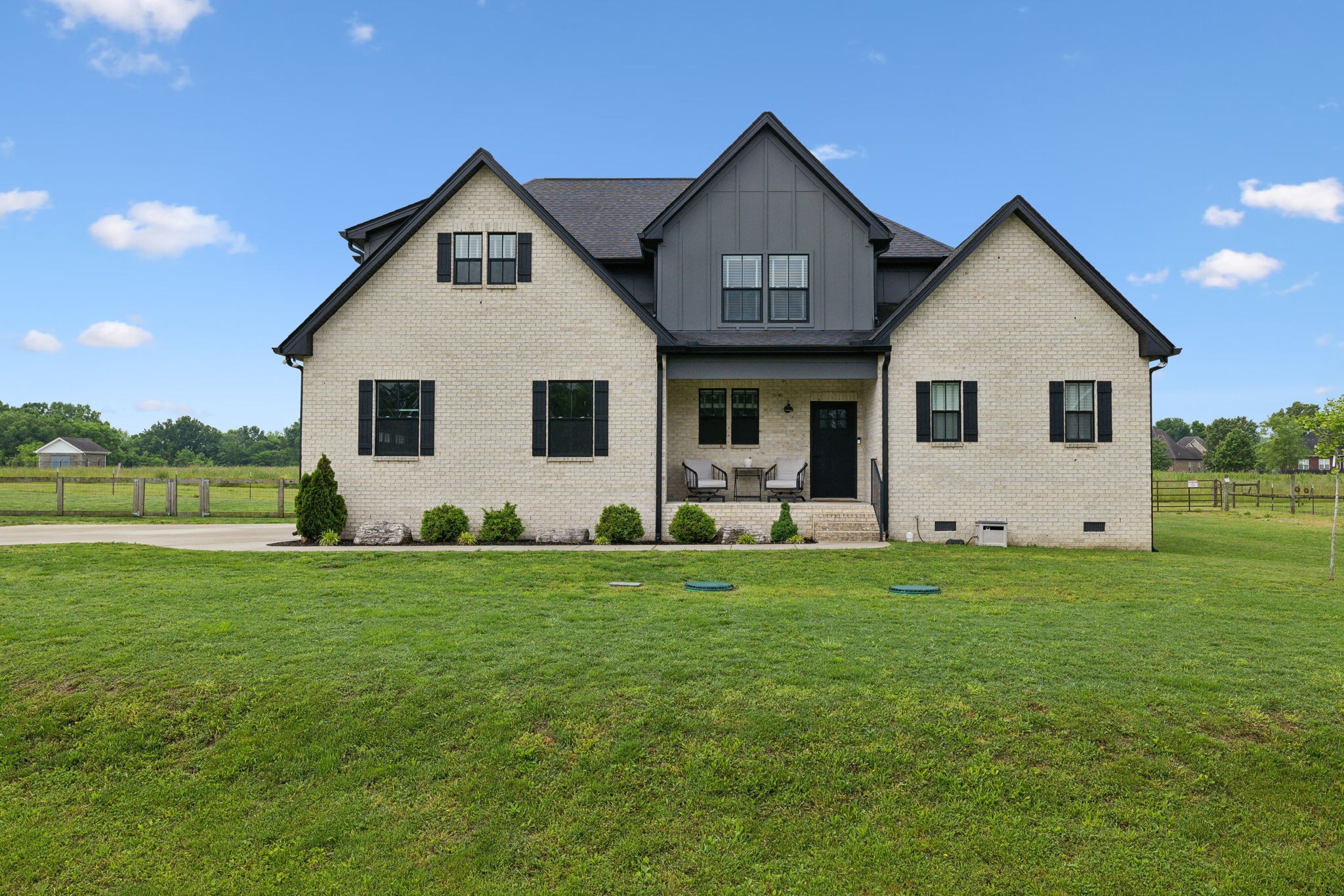 108 Hawksbeard Ct Property Photo 1