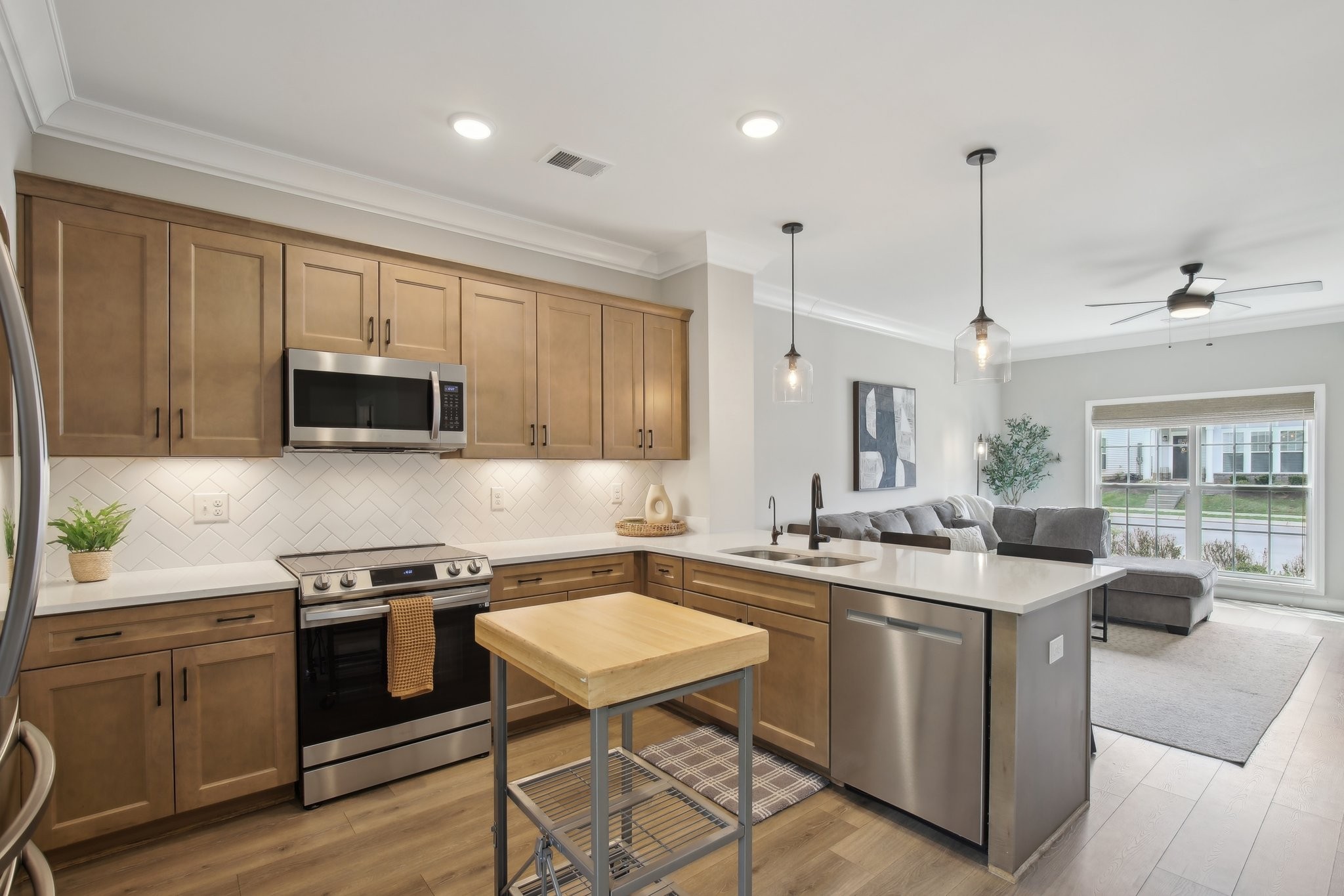 2551 Napa Valley Way Property Photo 1