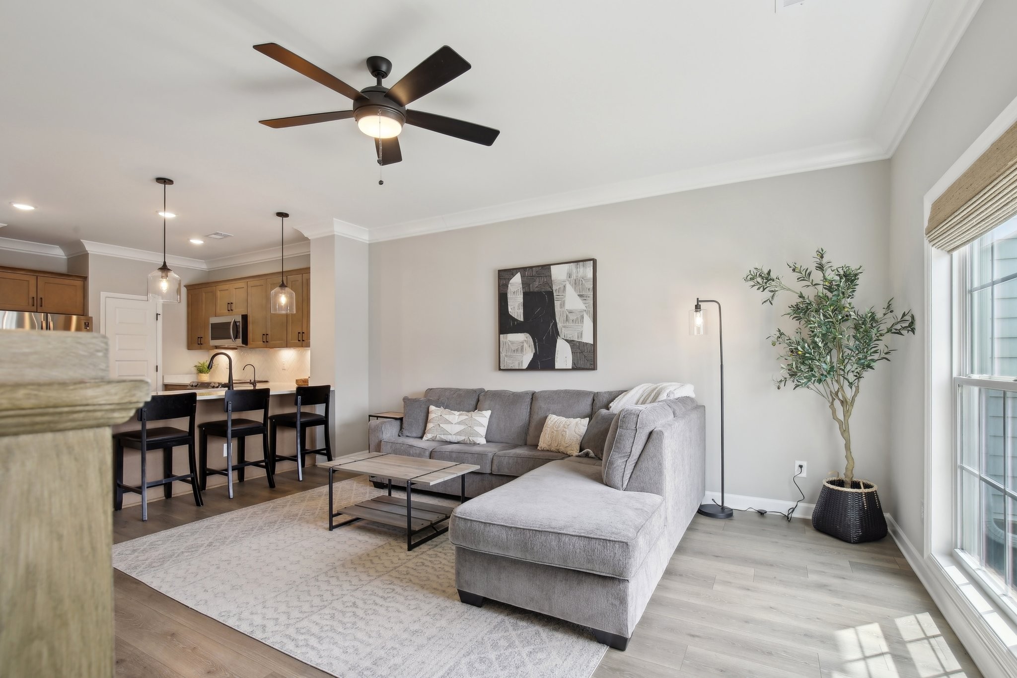 2551 Napa Valley Way Property Photo 2