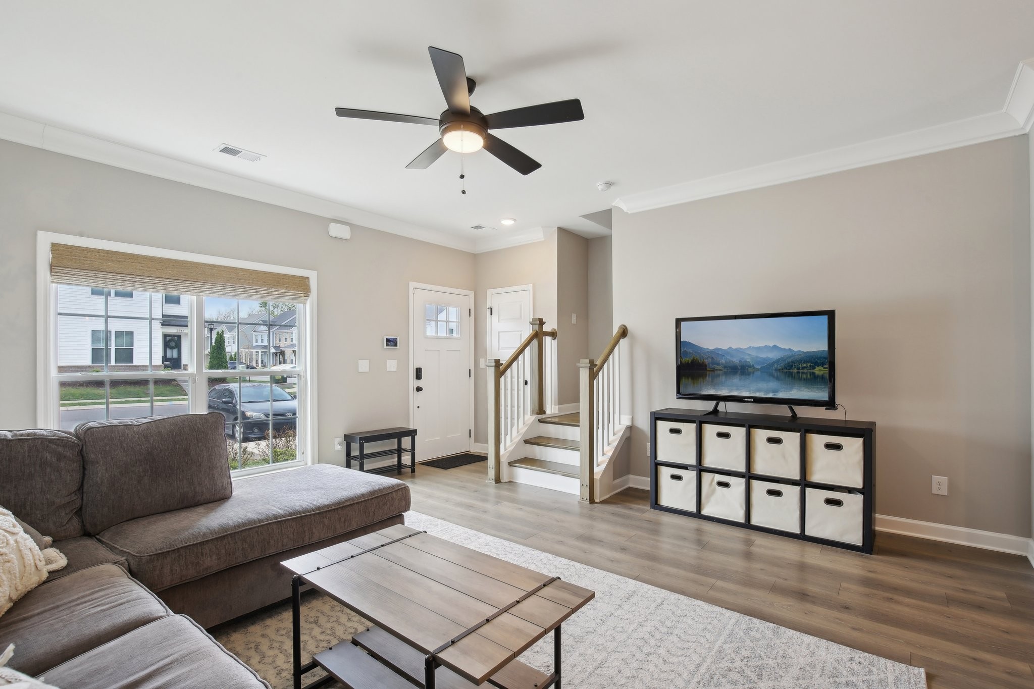 2551 Napa Valley Way Property Photo 10