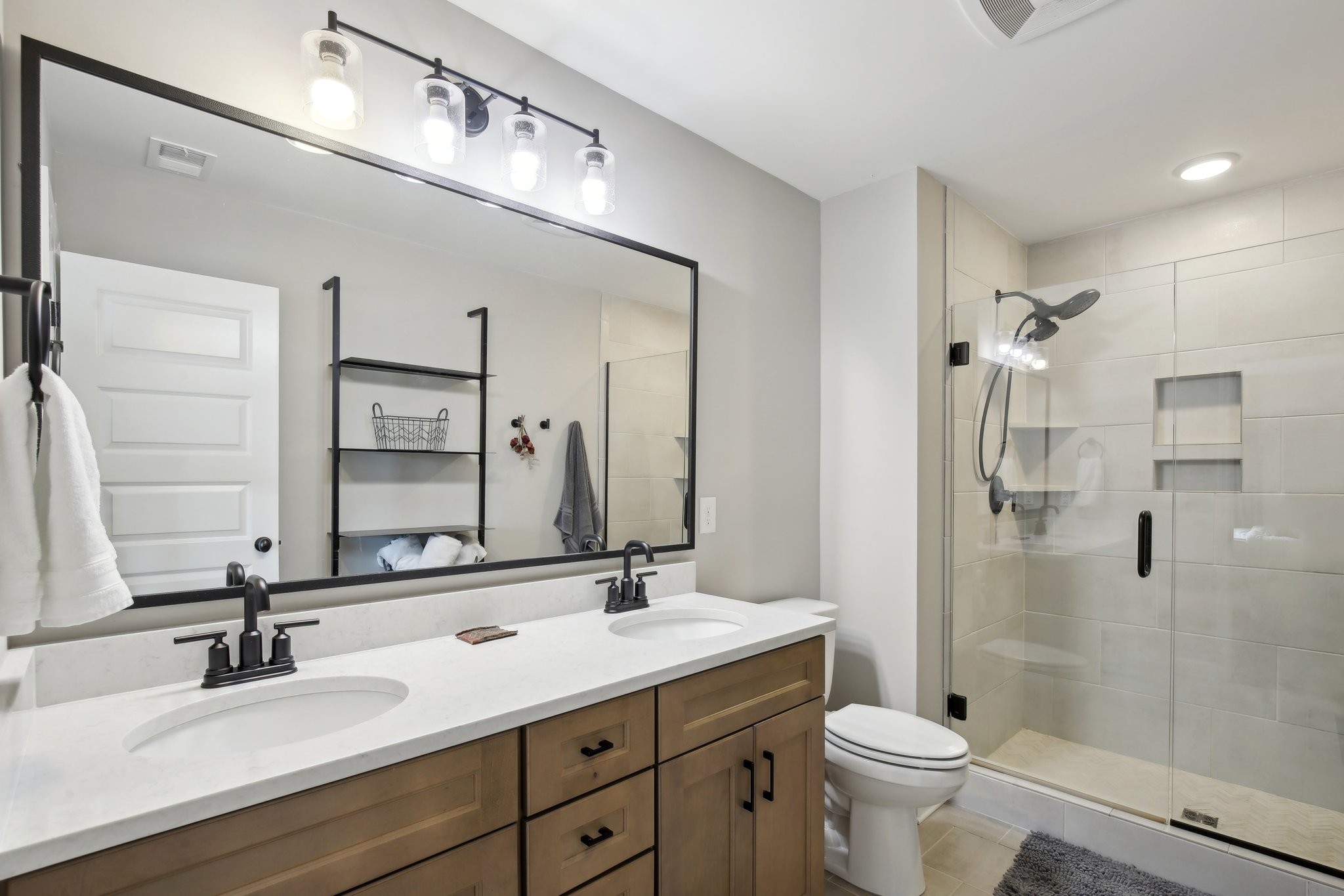 2551 Napa Valley Way Property Photo 36