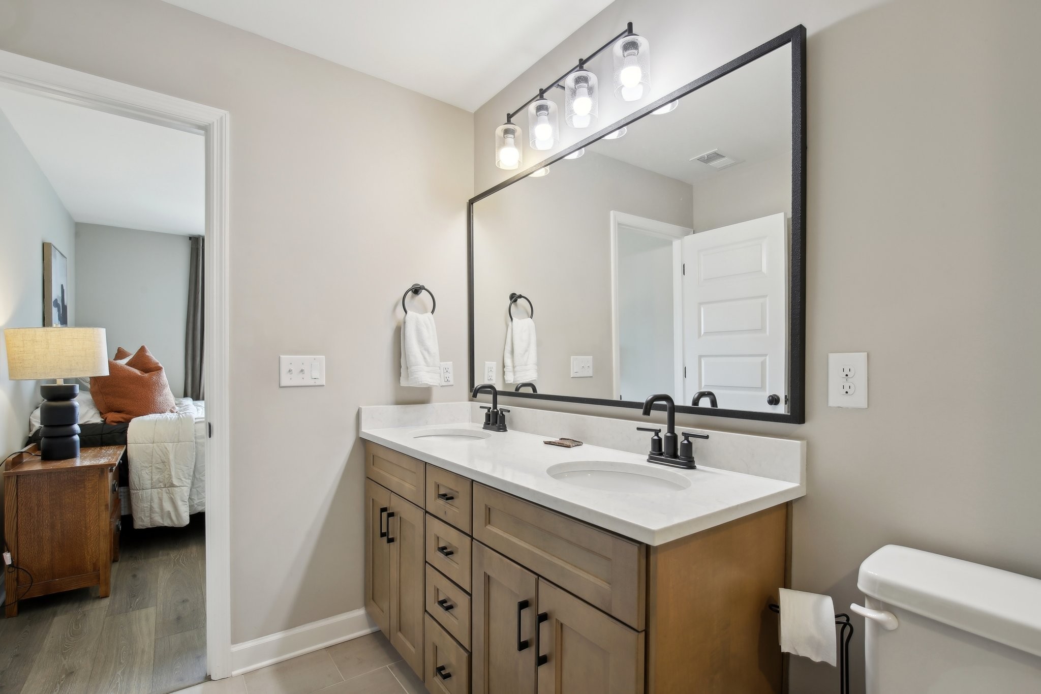 2551 Napa Valley Way Property Photo 38