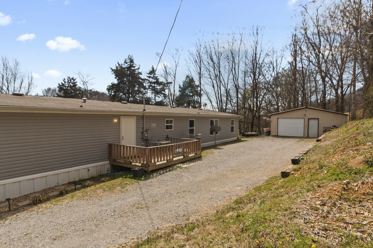 4690 Highway 64, E Property Photo