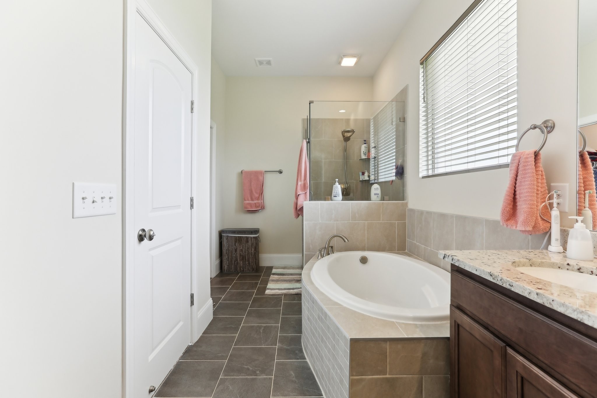 1025 Glover Hills Dr Property Photo 34
