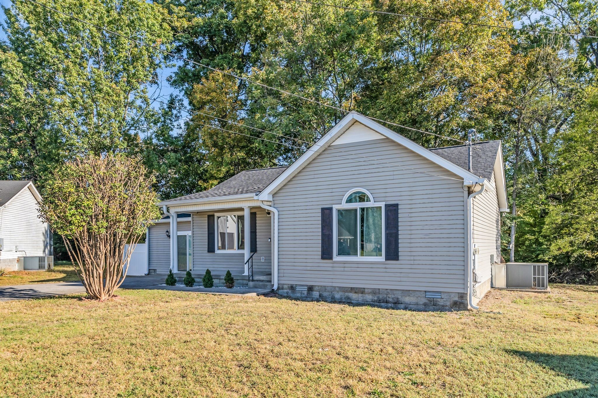 308 Swanridge Ct Property Photo 1