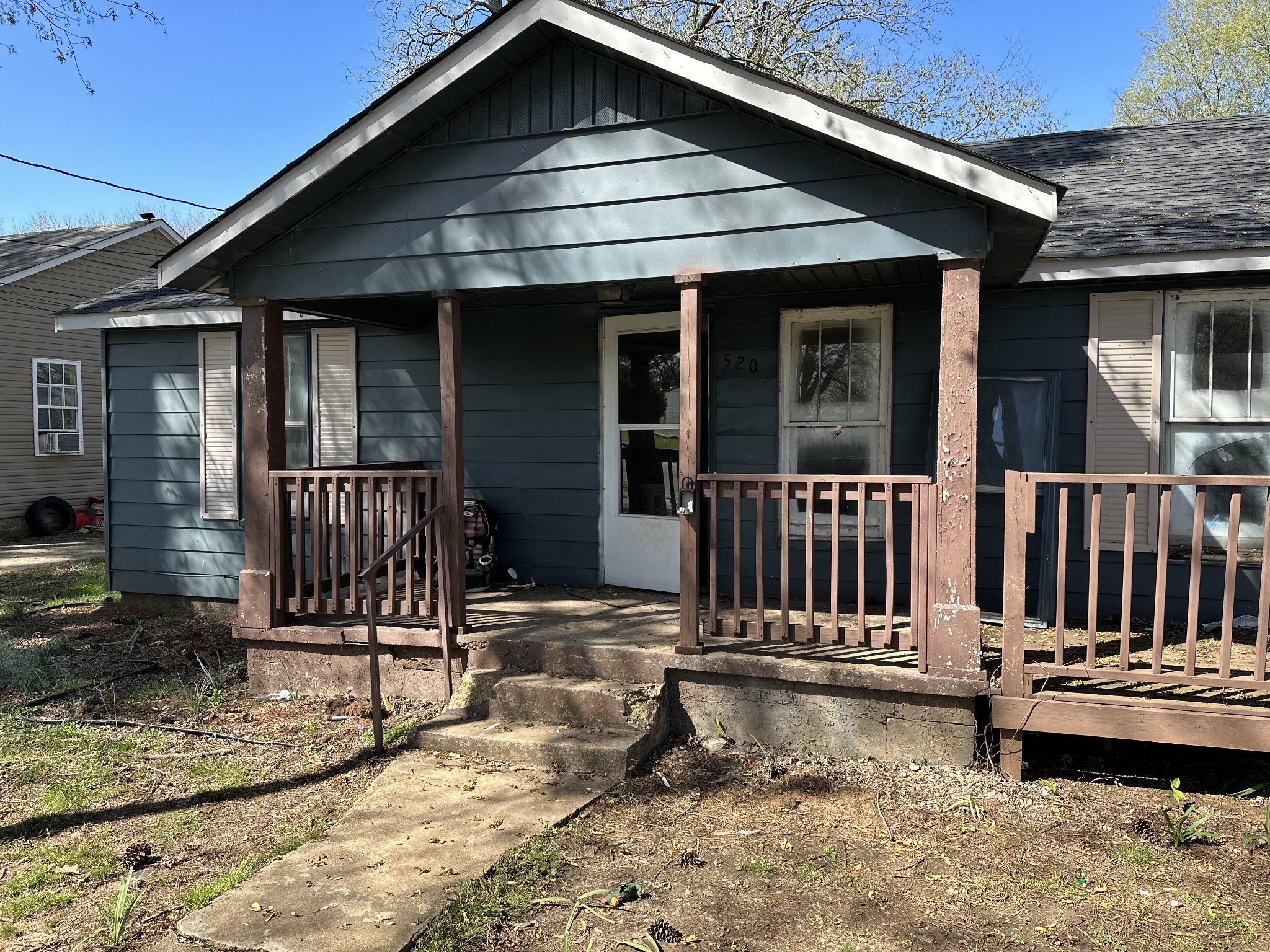 520 2nd St Property Photo