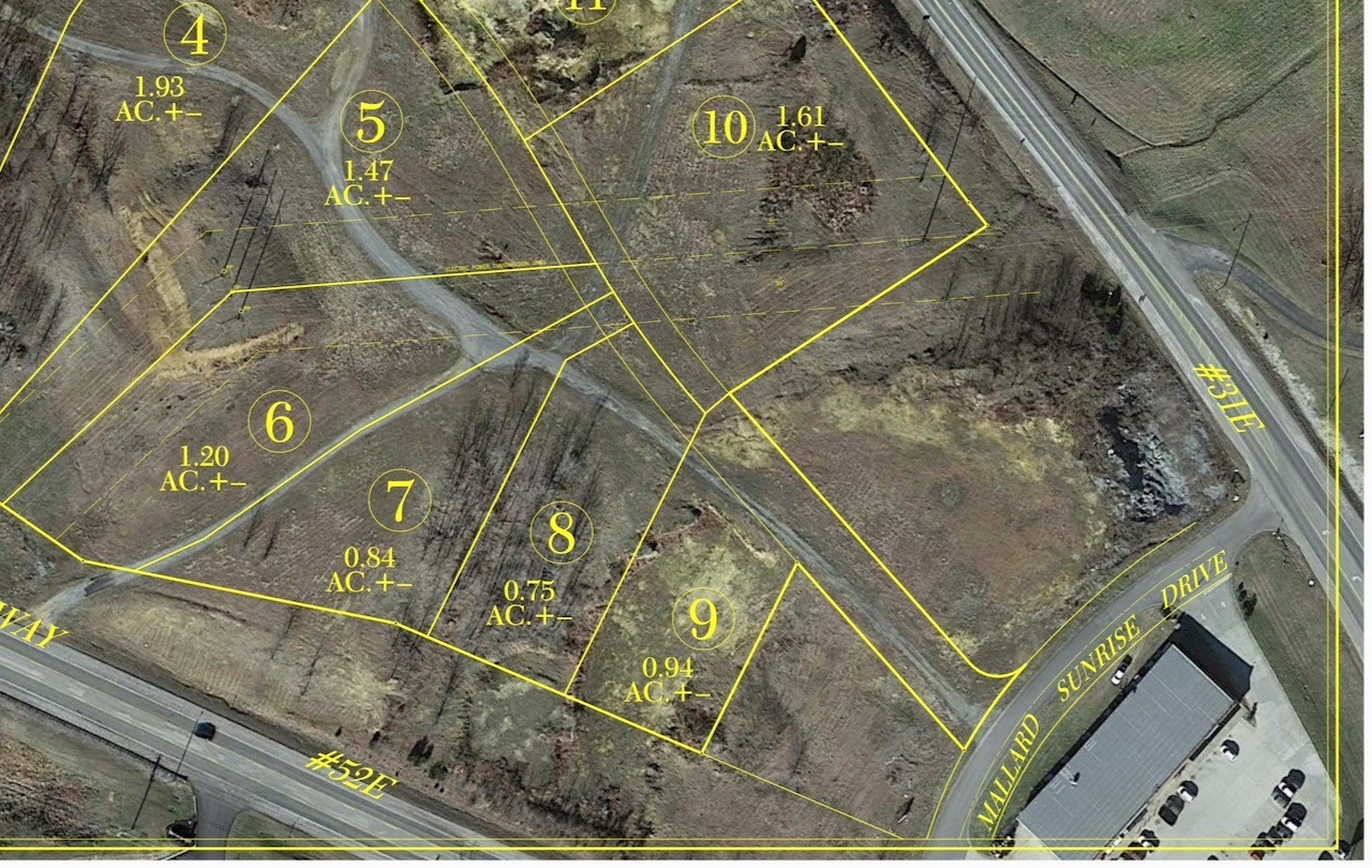 1123 New Hwy 52 Property Photo