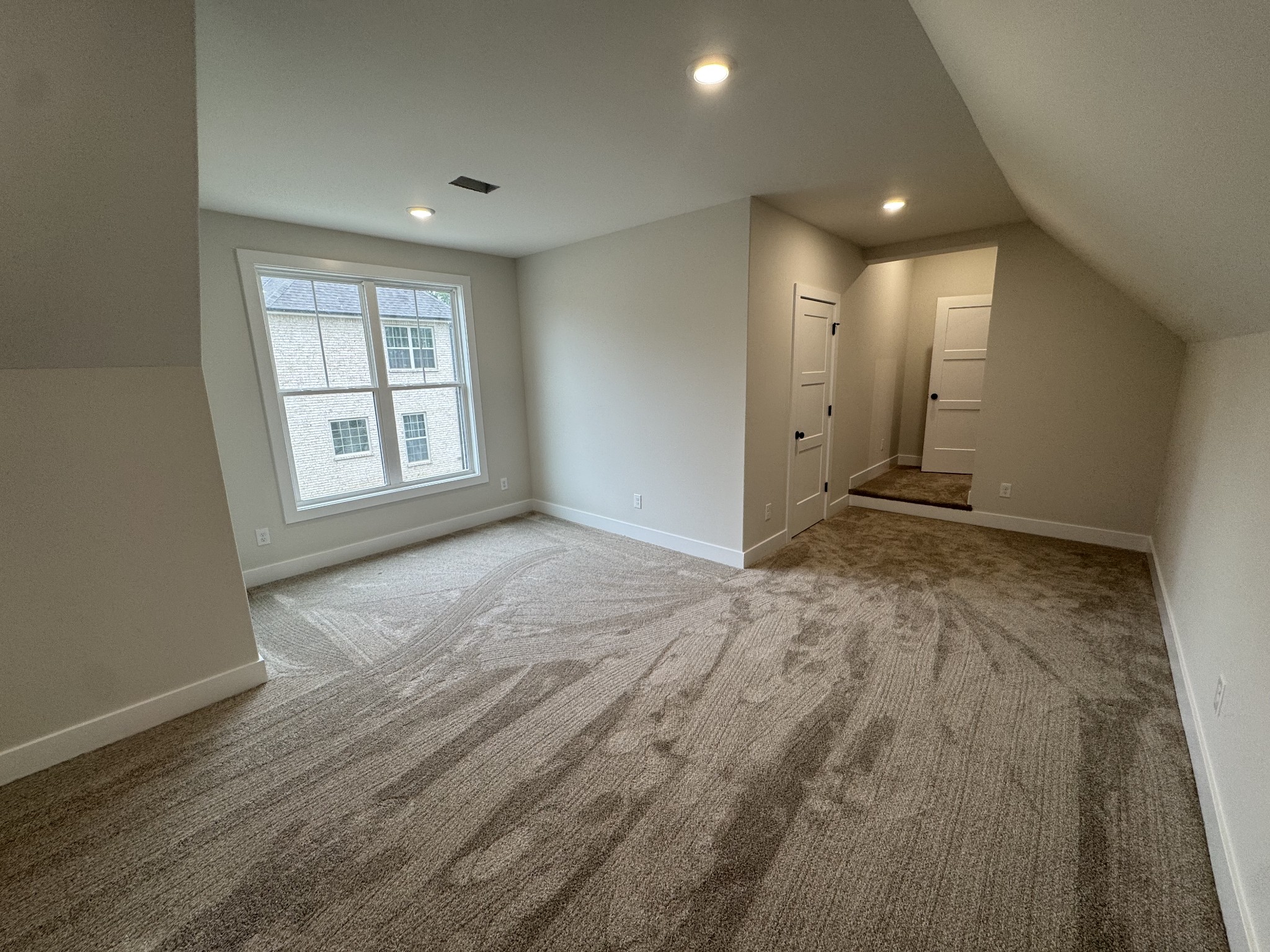 1148 Archibald Dr Property Photo 19