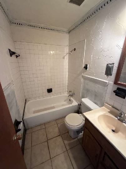 2714 Herman St Property Photo 13