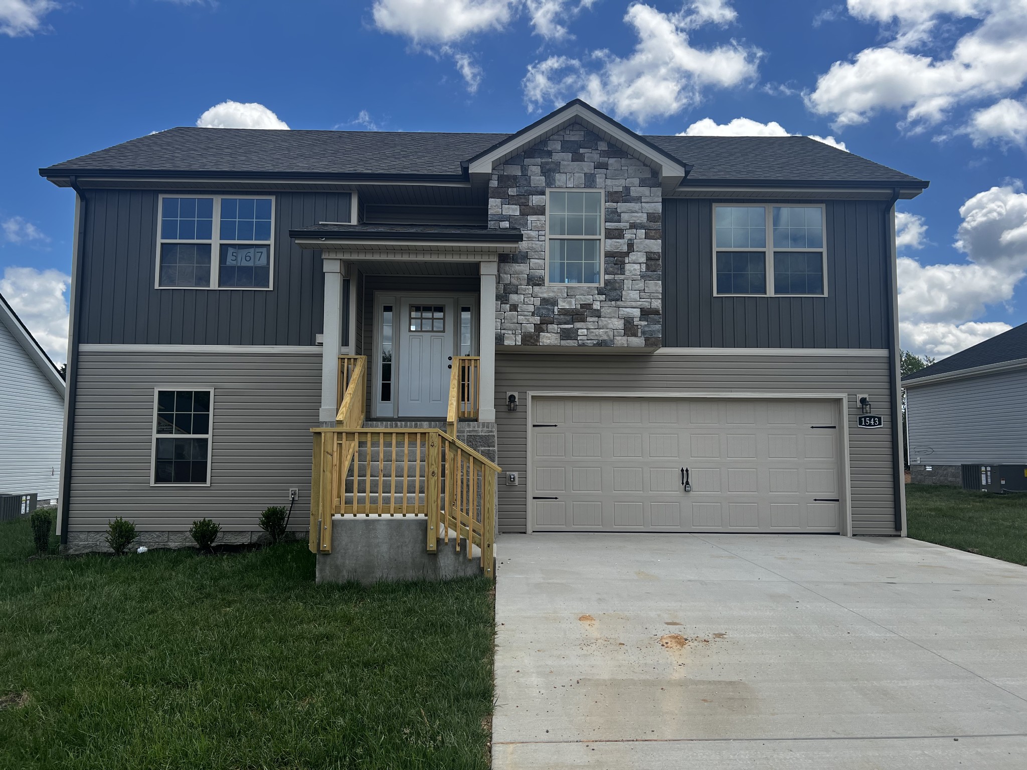 1543 Fredrick Dr Property Photo 1