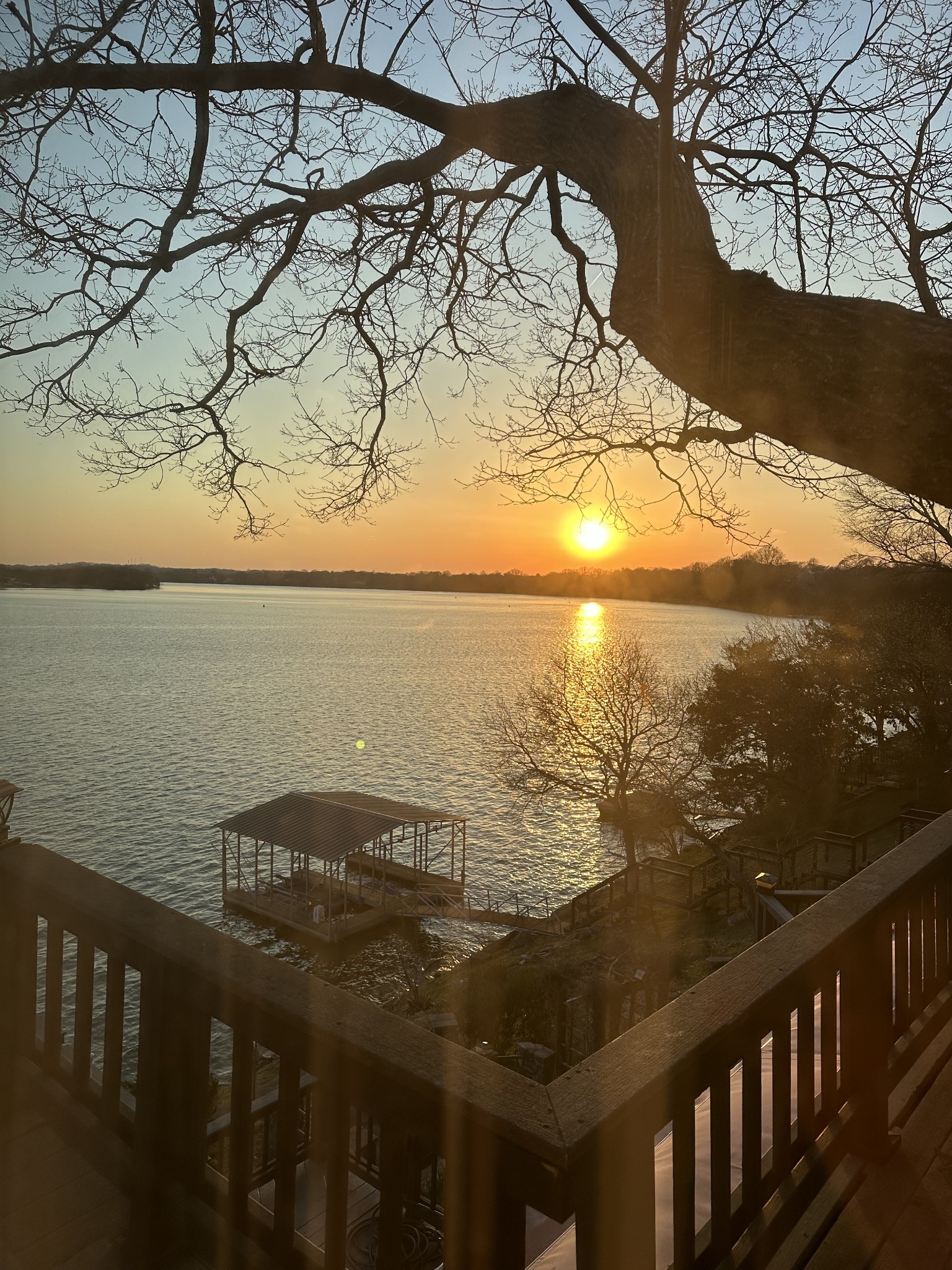 1203 Shoreside Drive Property Photo 1