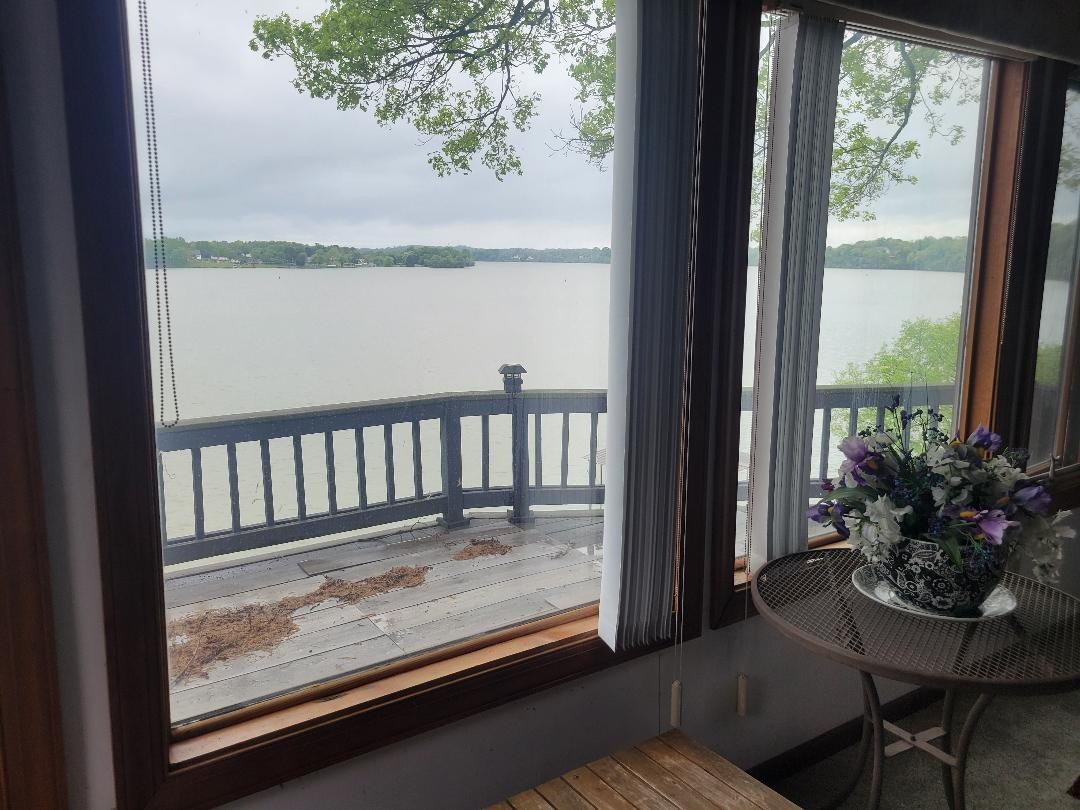 1203 Shoreside Drive Property Photo 13