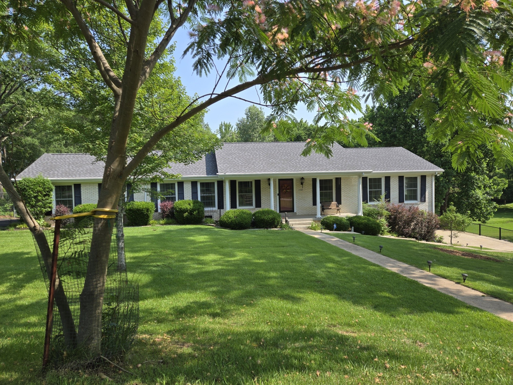 1100 Brentwood St Property Photo 1