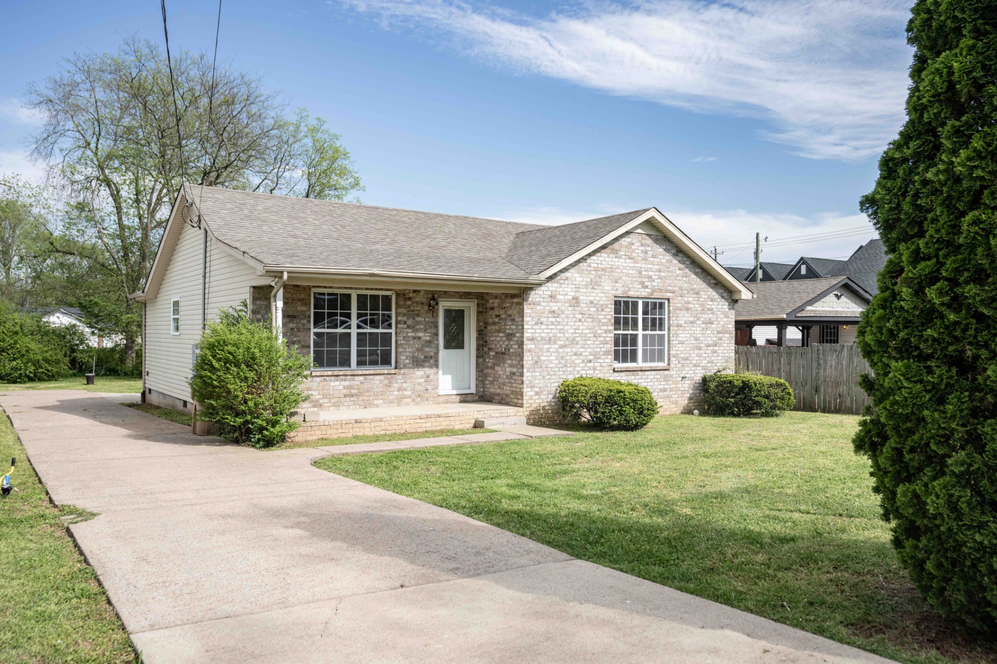 192 Nix Dr Property Photo