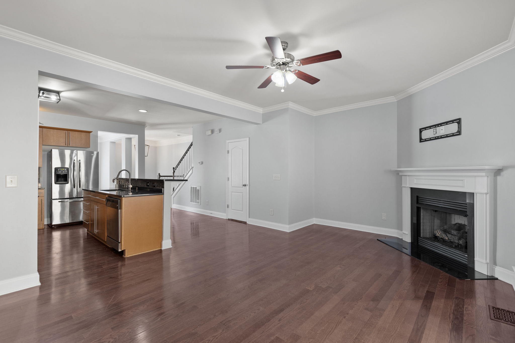 1068 Woodbury Falls Dr Property Photo 16
