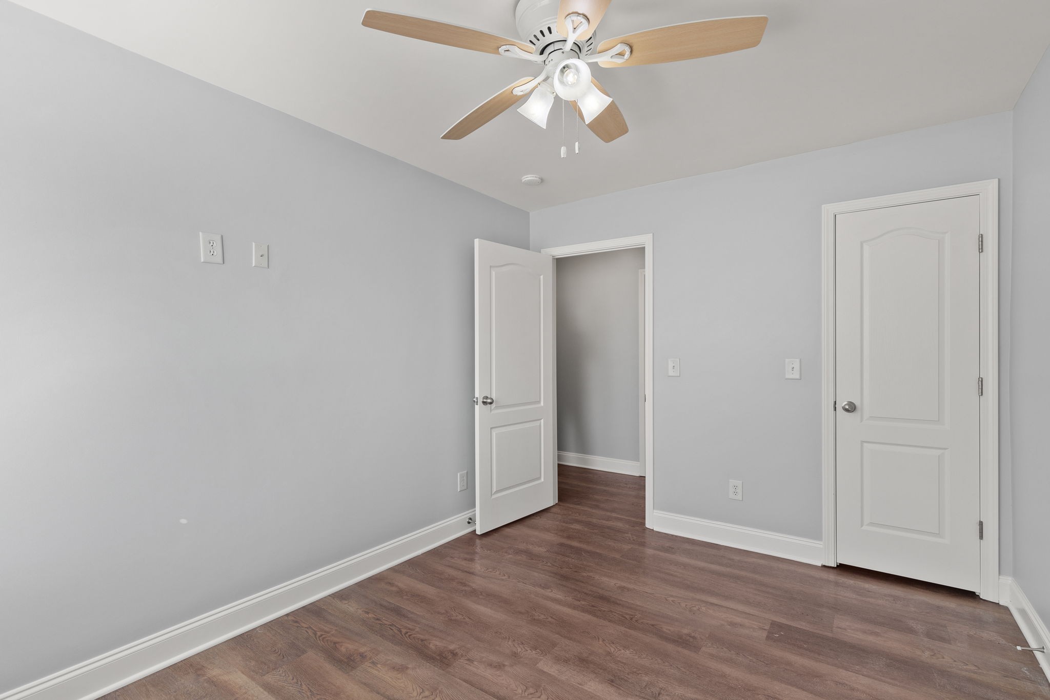1068 Woodbury Falls Dr Property Photo 26