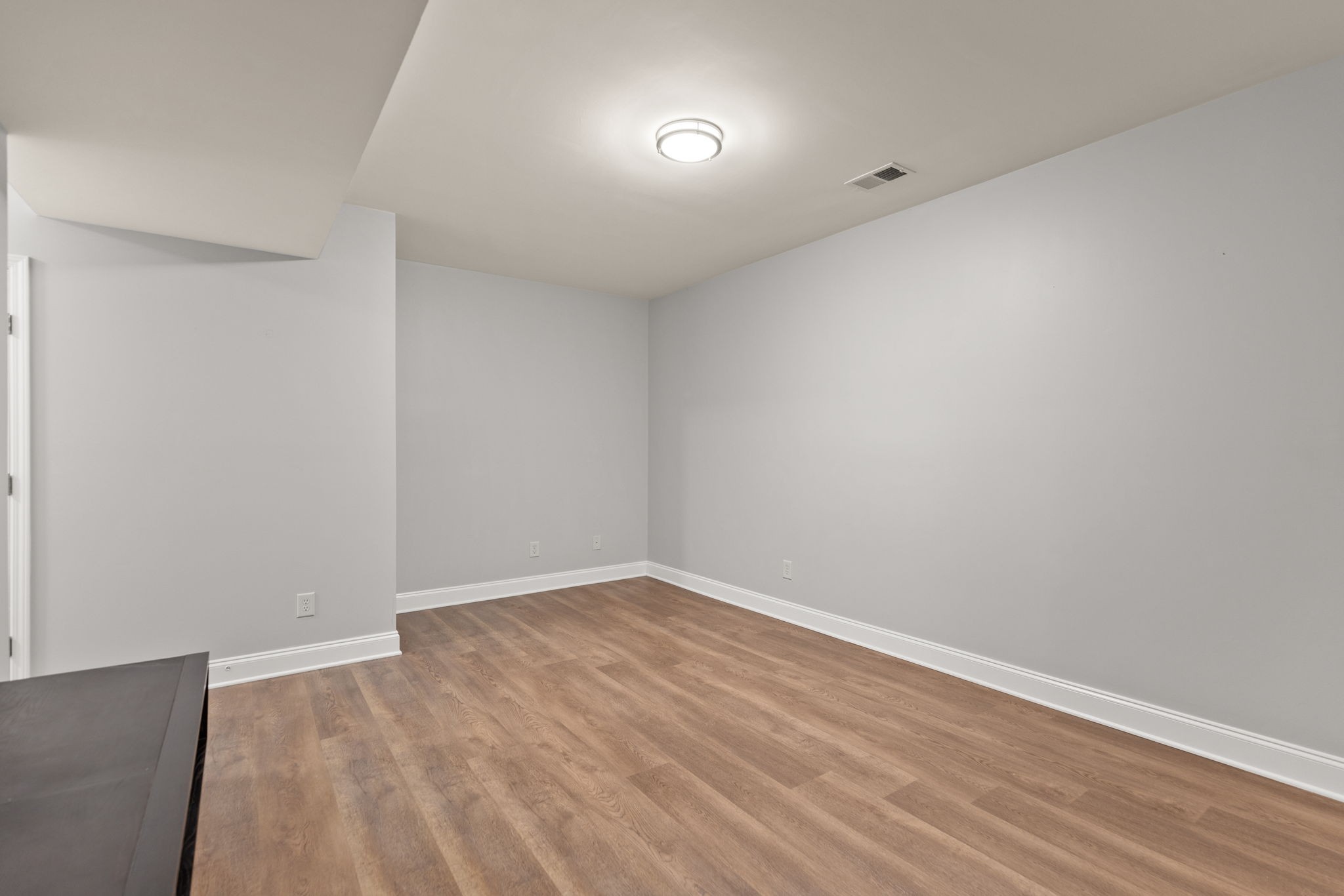 1068 Woodbury Falls Dr Property Photo 34