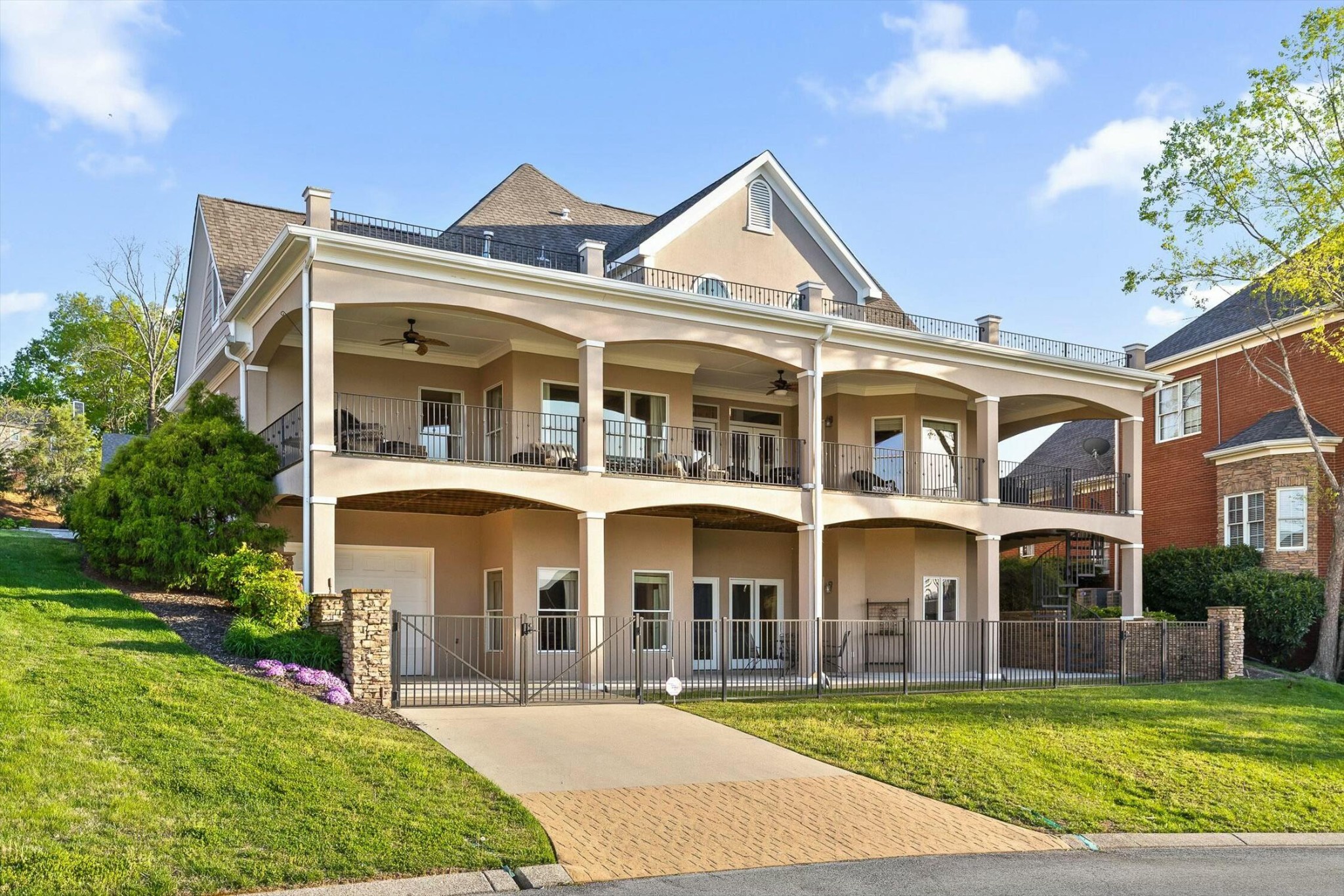 4490 Sailmaker Circle Property Photo 11