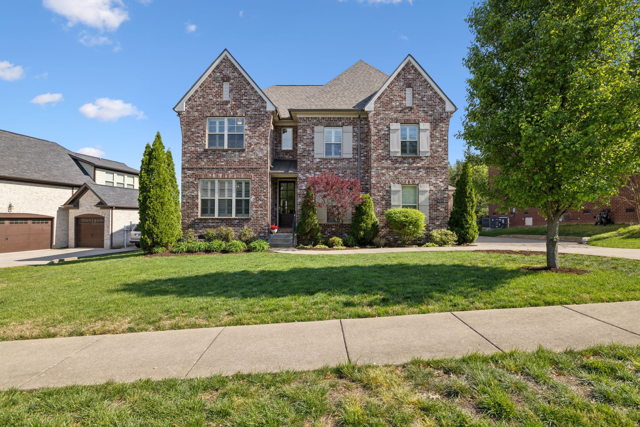 509 Fort Lee Ct Property Photo 2