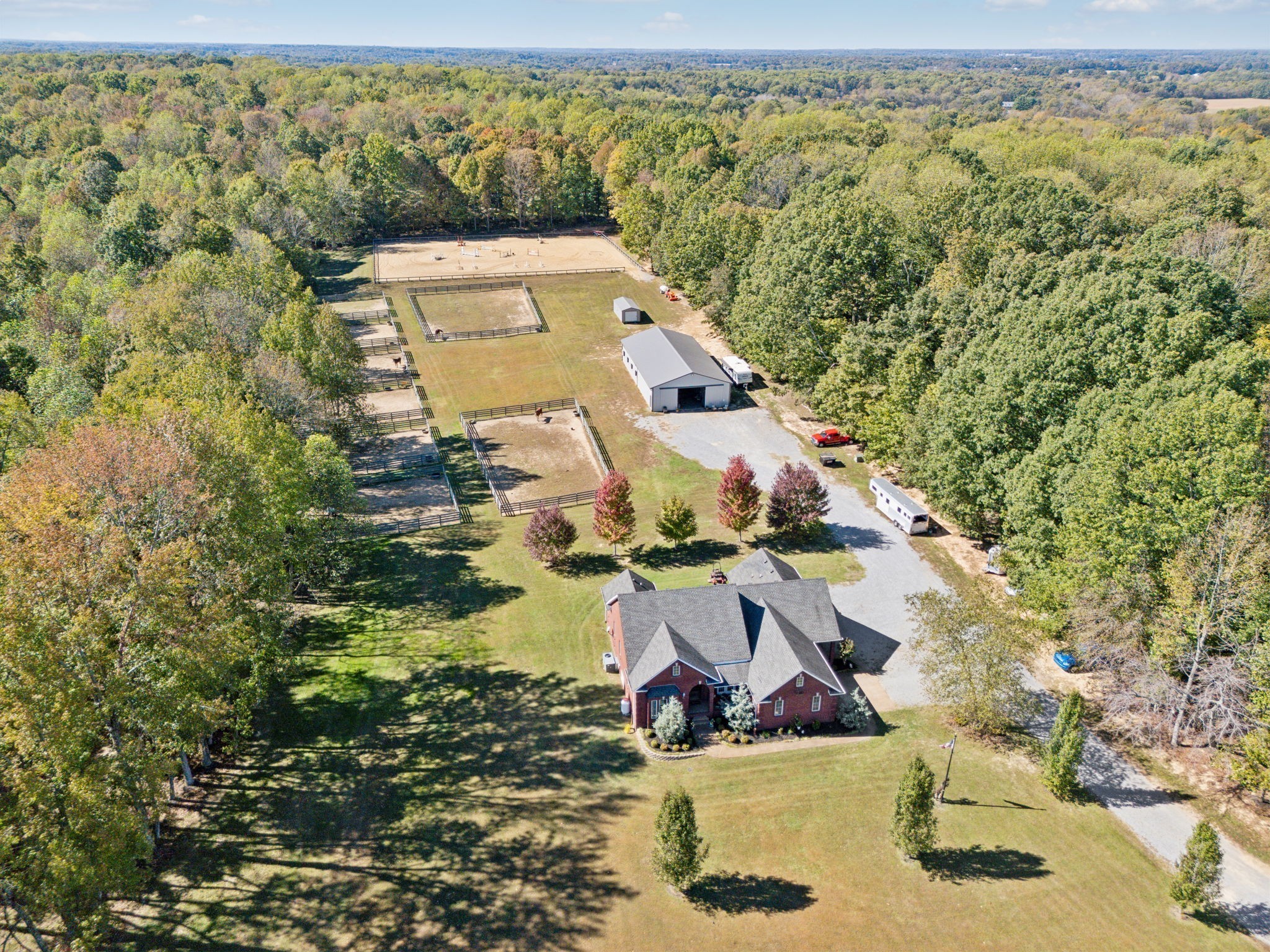1045 Hoof & Paw Trl Property Photo 1
