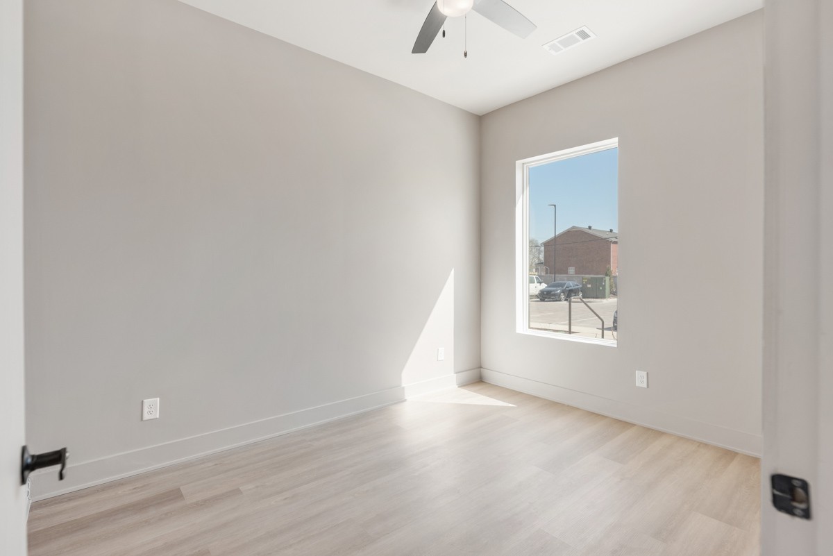 1090 Haysboro Ave Property Photo 23
