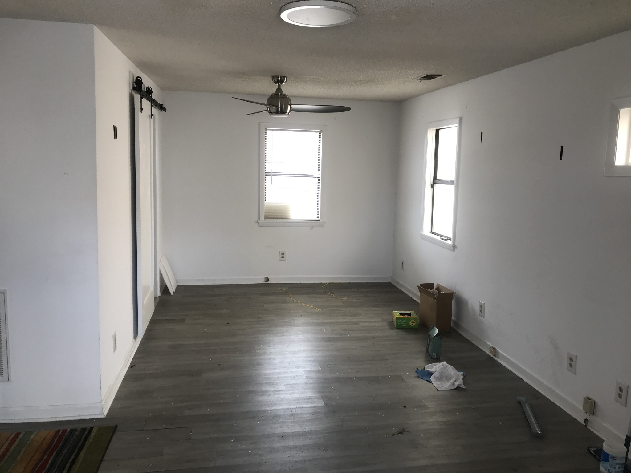 711 Hill Ave Property Photo 2