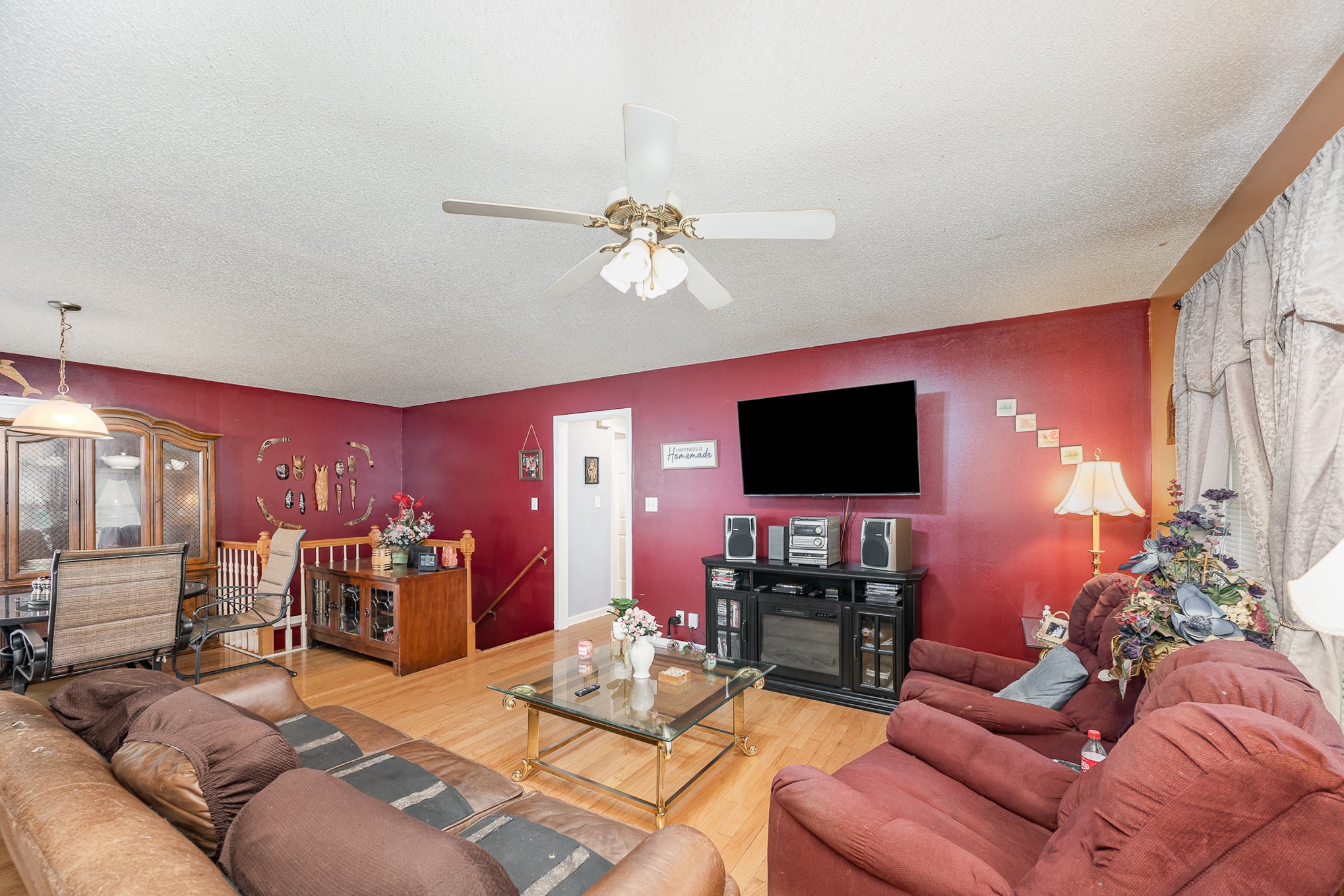 543 Skyview Dr Property Photo 7