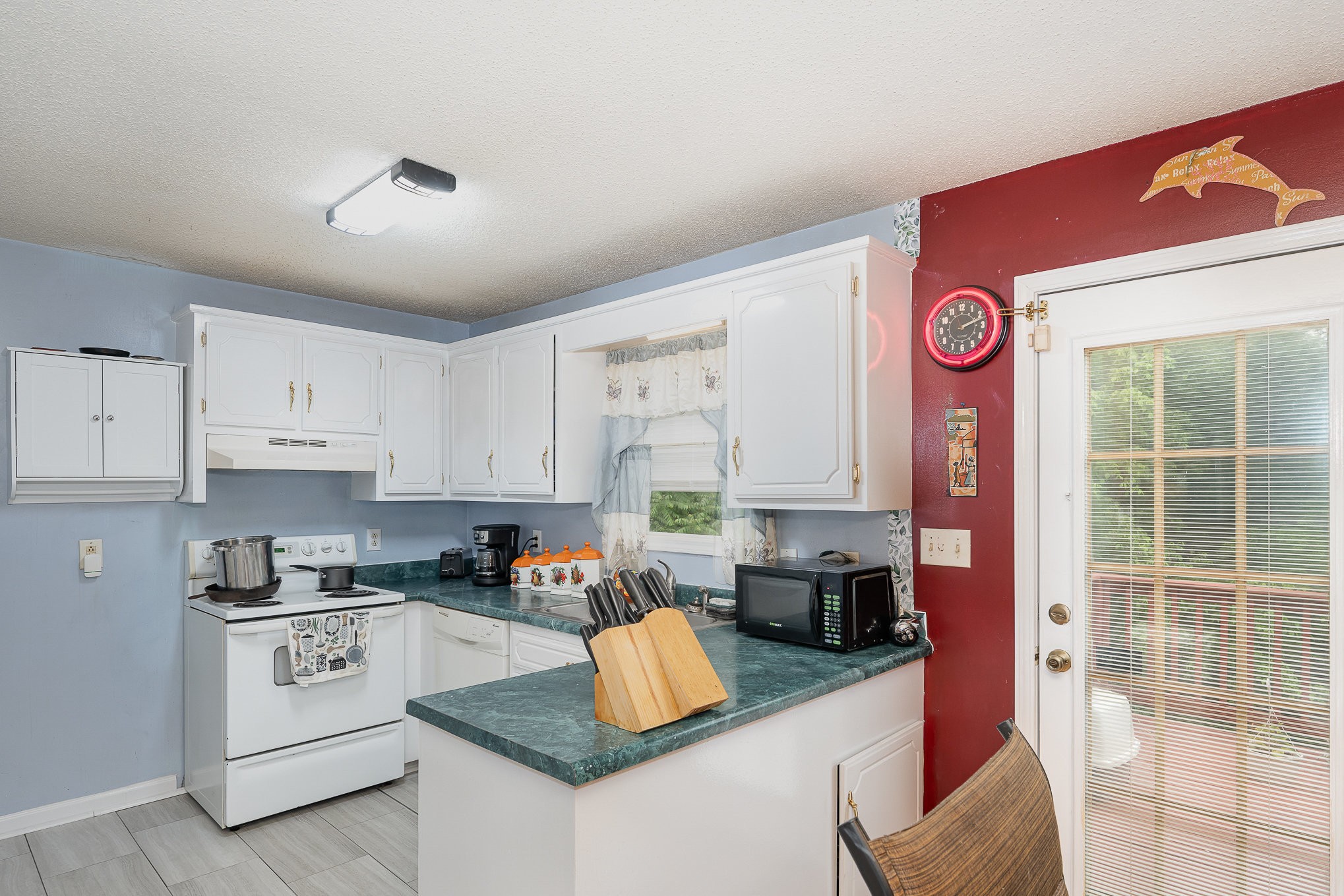 543 Skyview Dr Property Photo 11