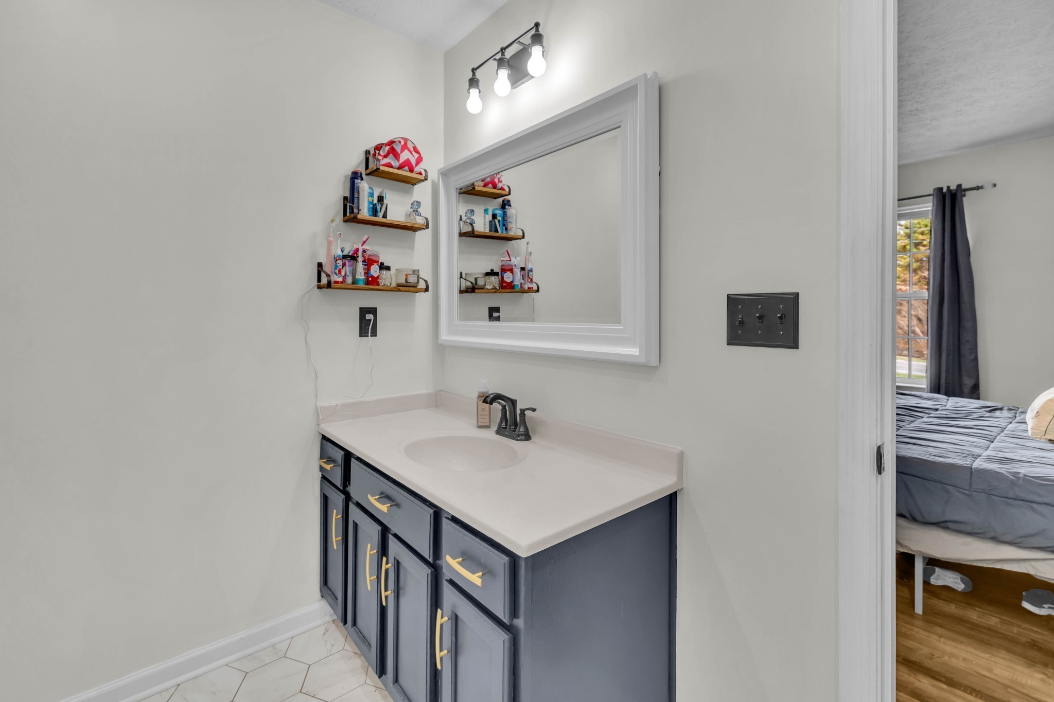369 Talpha Dr Property Photo 15