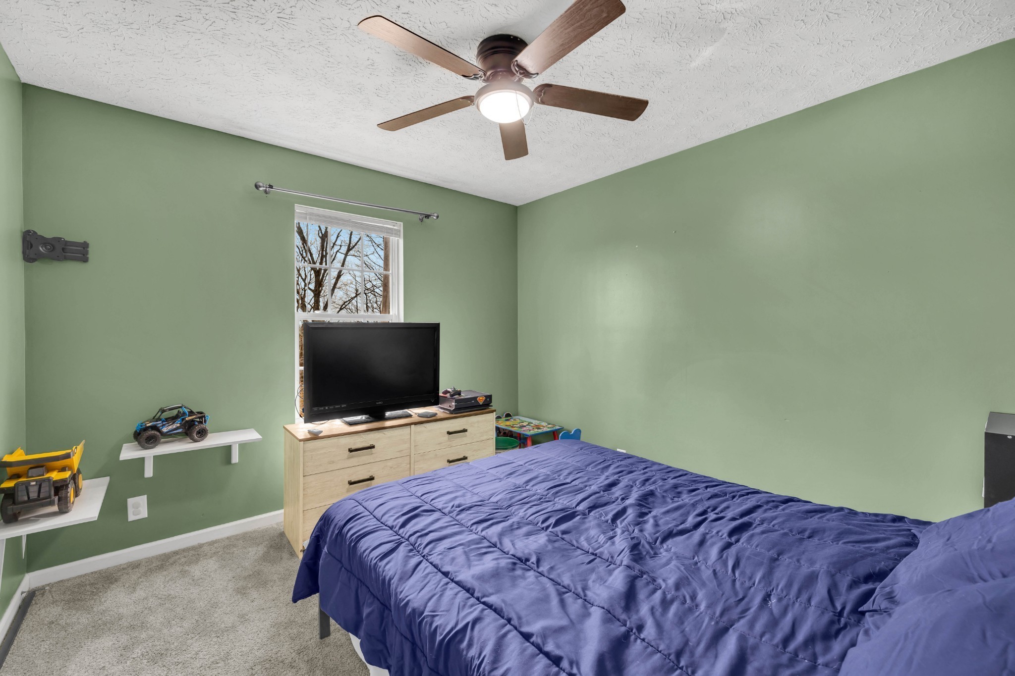 369 Talpha Dr Property Photo 17
