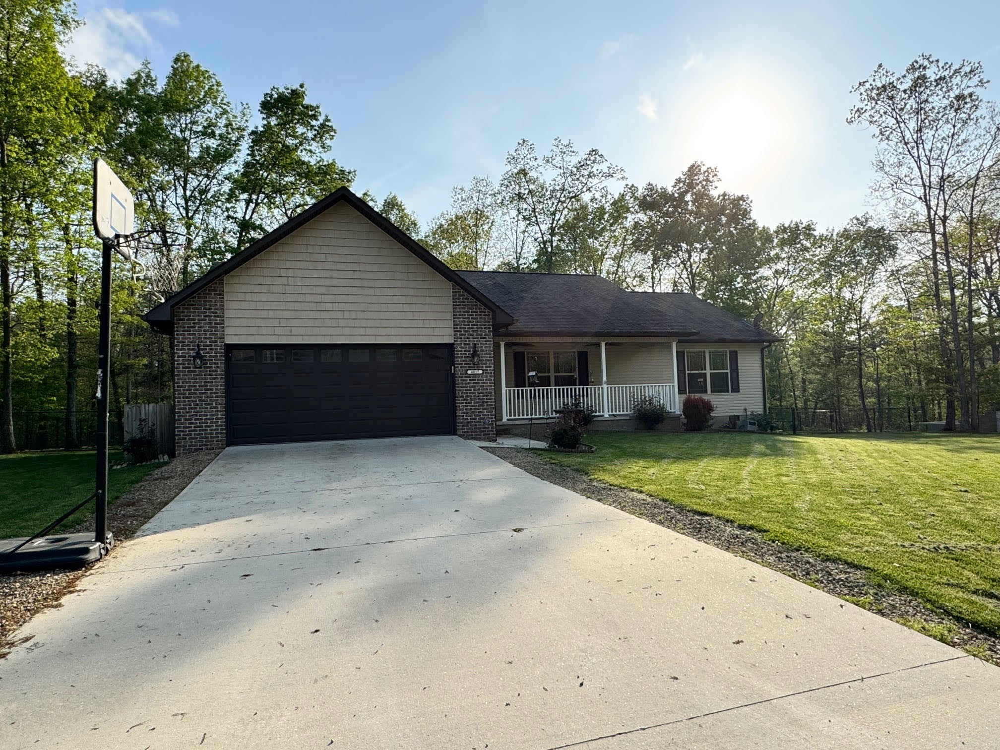 4017 Squavto Ln Property Photo