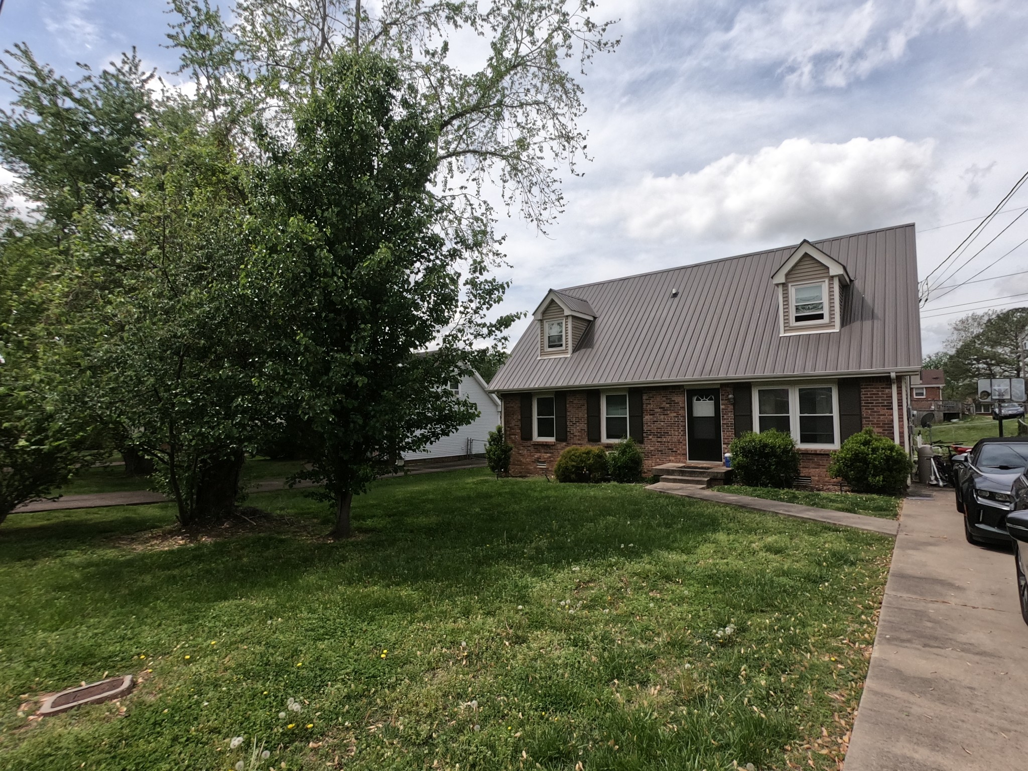 408 Helton Dr Property Photo 1