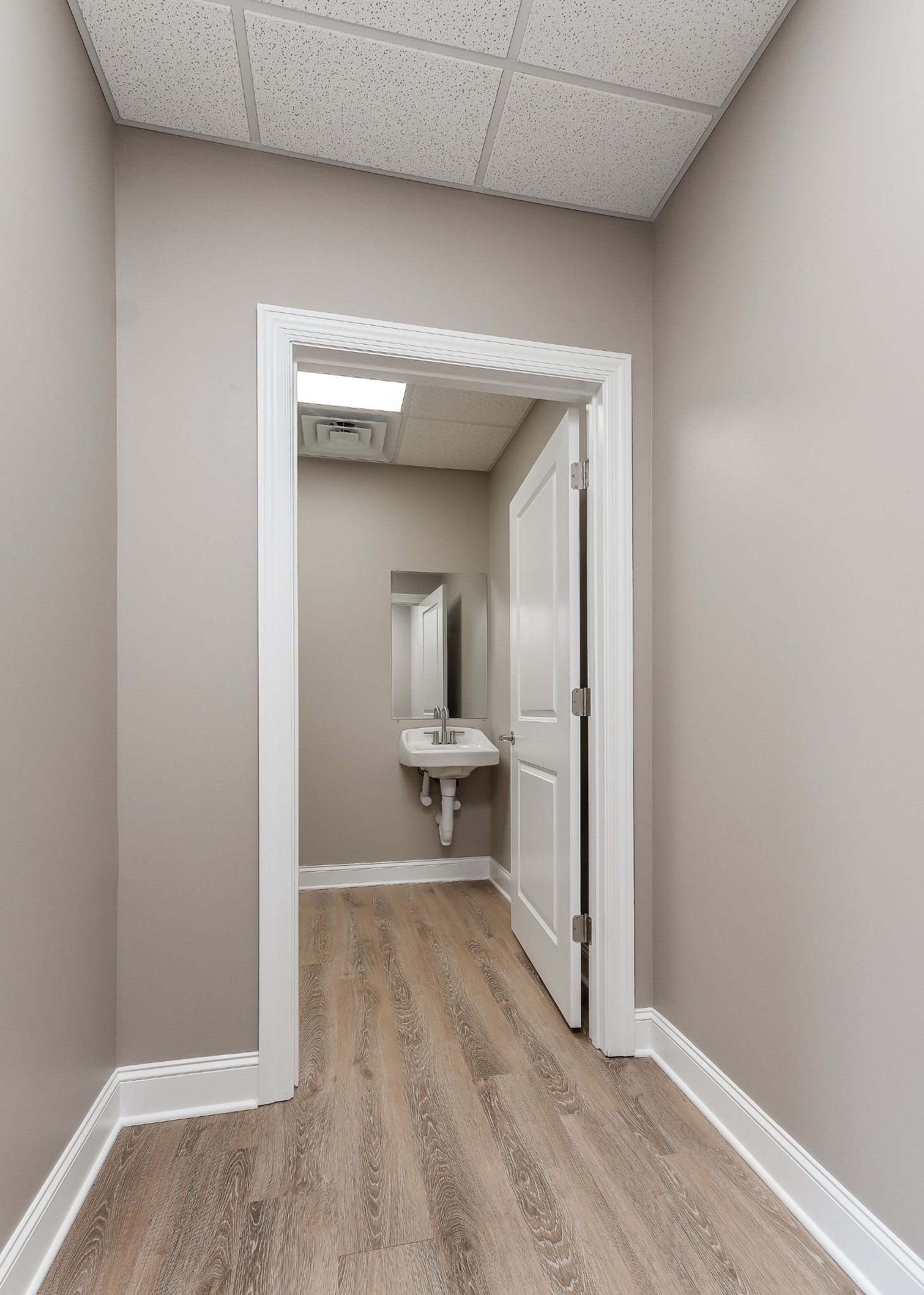 556 N Chancery St Property Photo 15