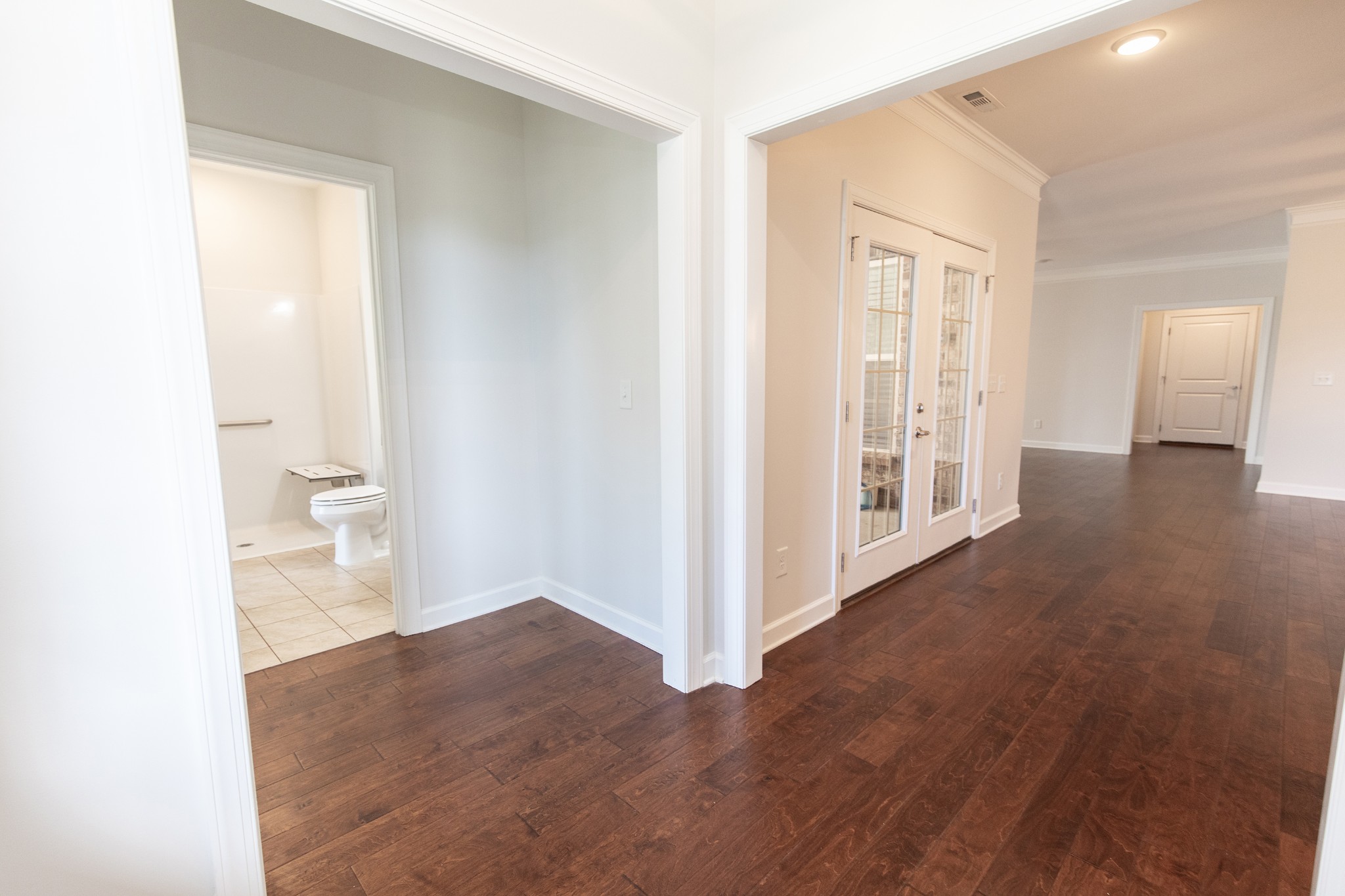 1023 Paddock Park Cir Property Photo 6