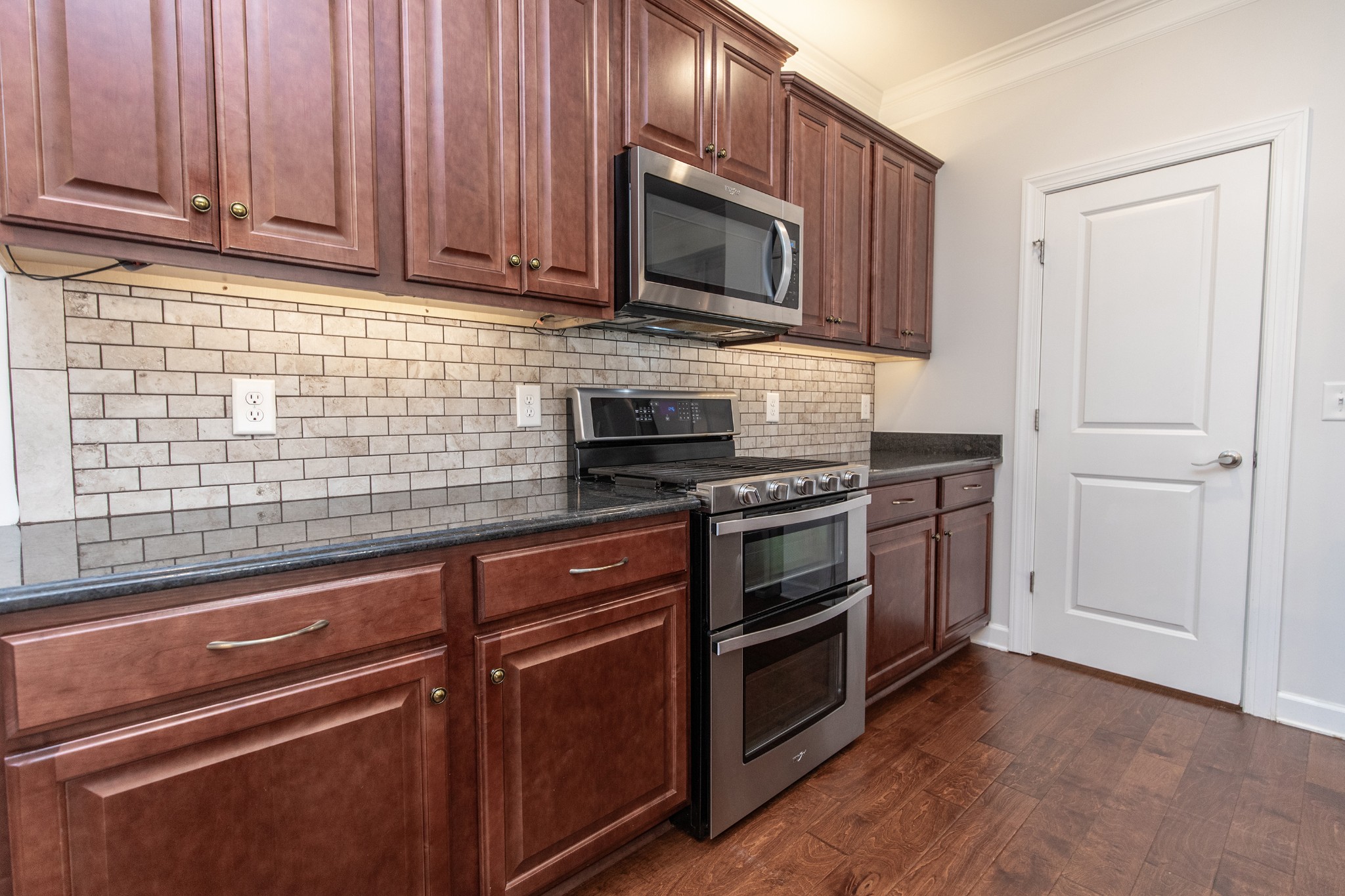 1023 Paddock Park Cir Property Photo 18
