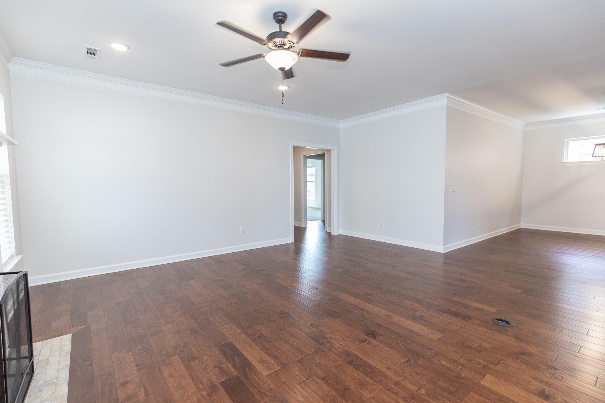1023 Paddock Park Cir Property Photo 28