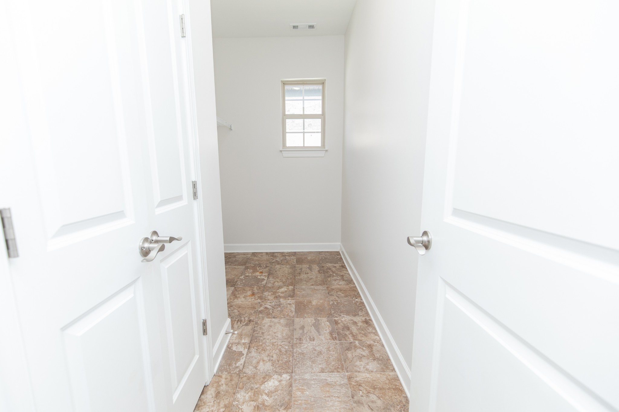 1023 Paddock Park Cir Property Photo 46