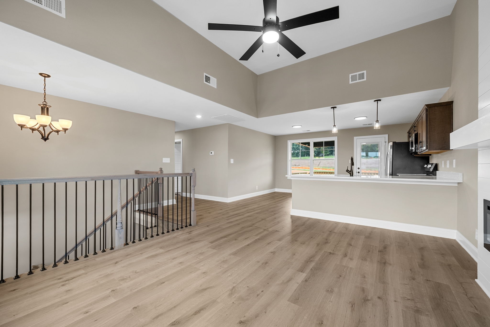 175 Cardinal Creek Property Photo 8