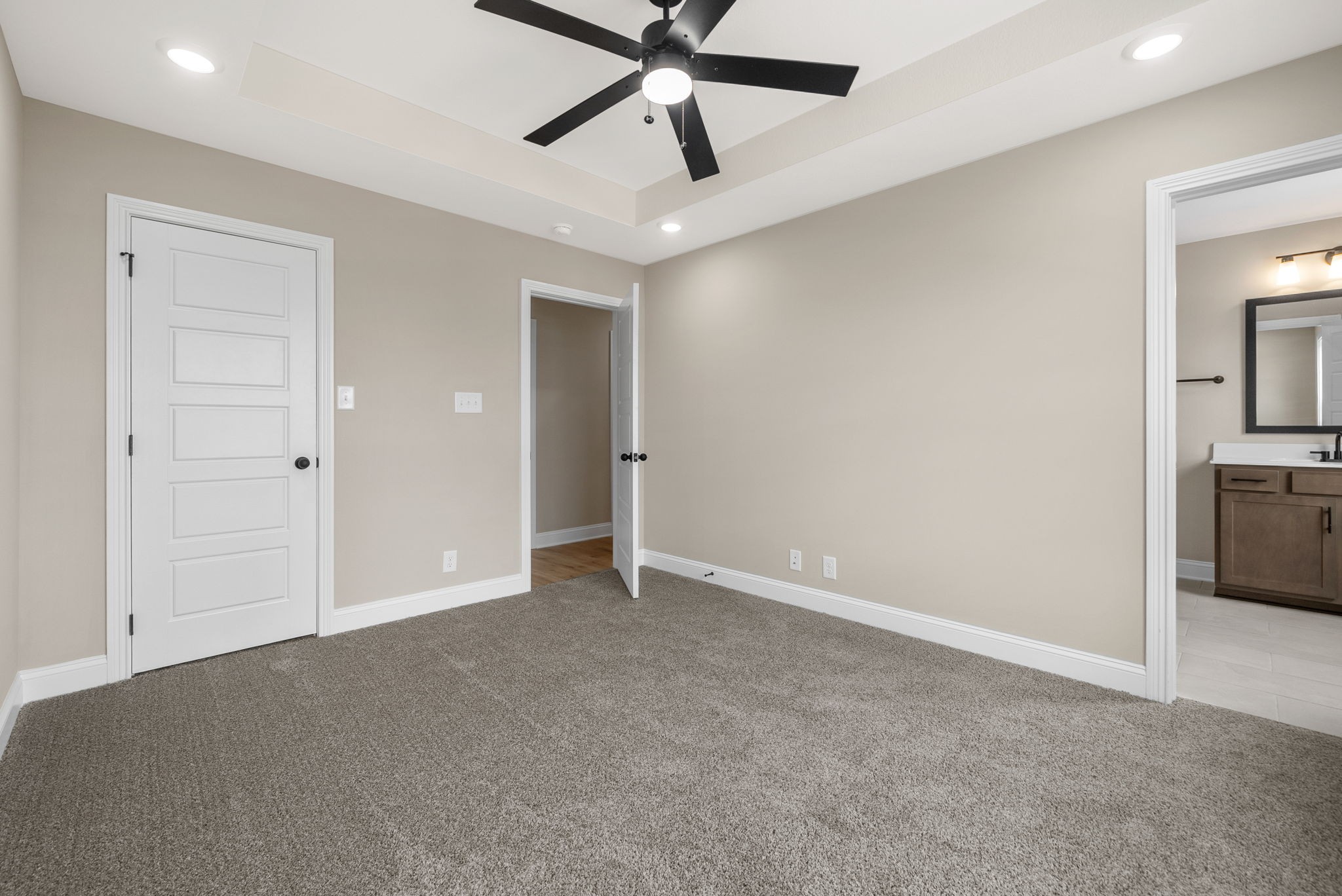 175 Cardinal Creek Property Photo 16