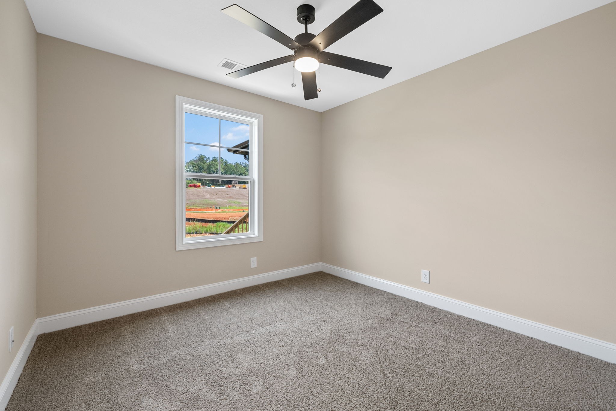 175 Cardinal Creek Property Photo 23