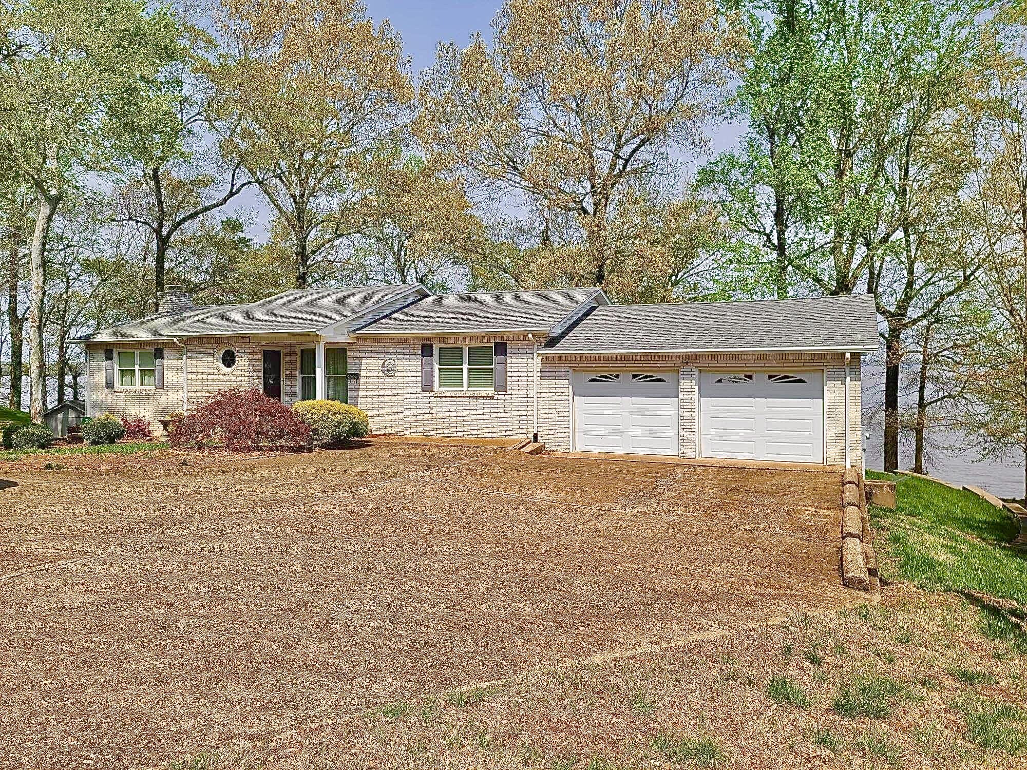 100 Branch Loop Rd Property Photo