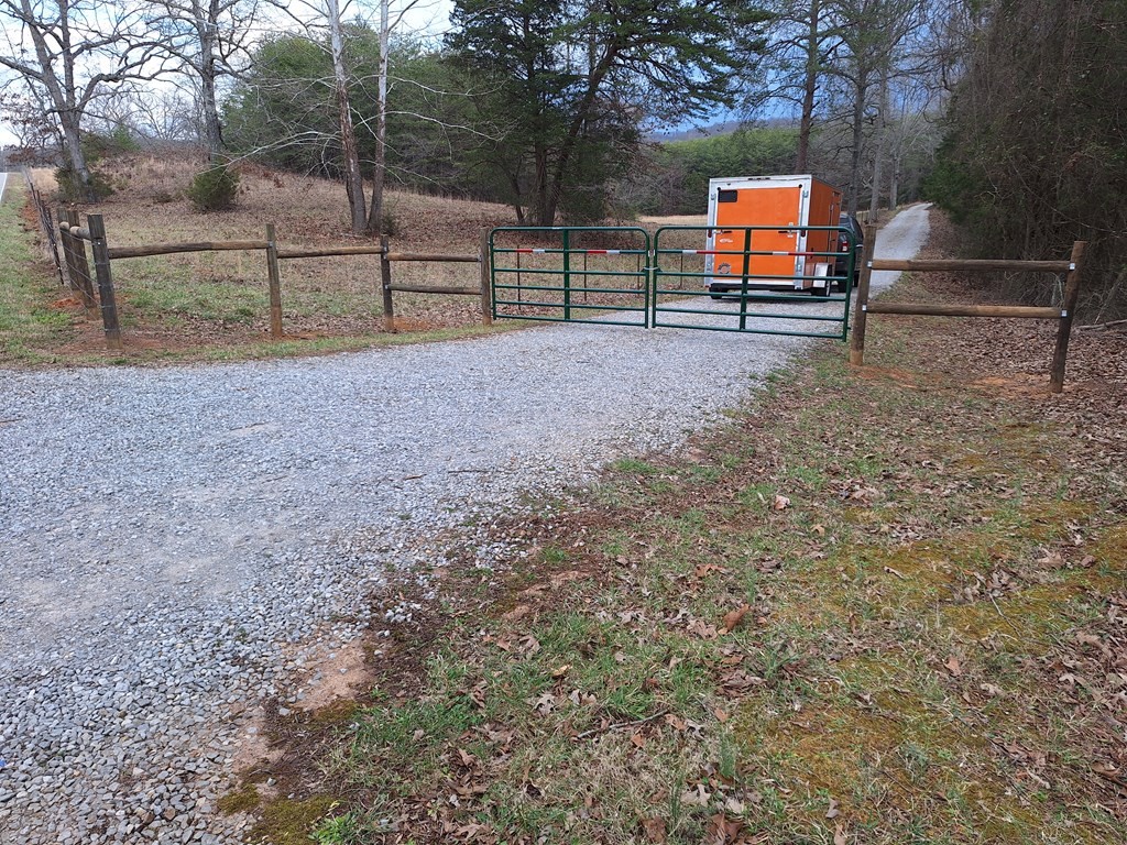 146 Sparkmantown Rd Property Photo 9