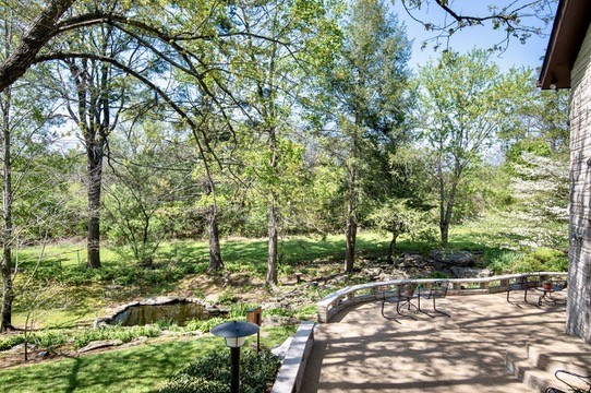 700 Lake Dr Property Photo 15