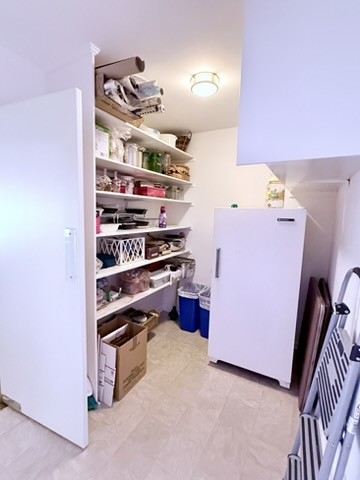 700 Lake Dr Property Photo 29