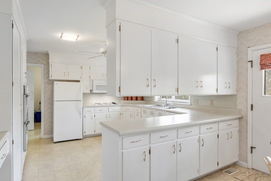 700 Lake Dr Property Photo 34
