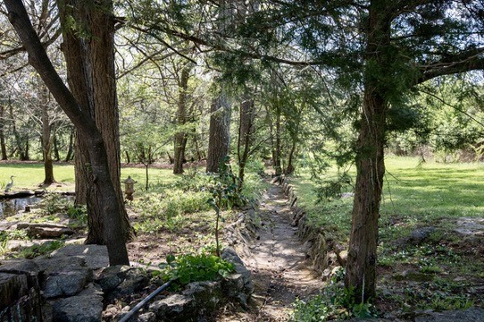 700 Lake Dr Property Photo 89